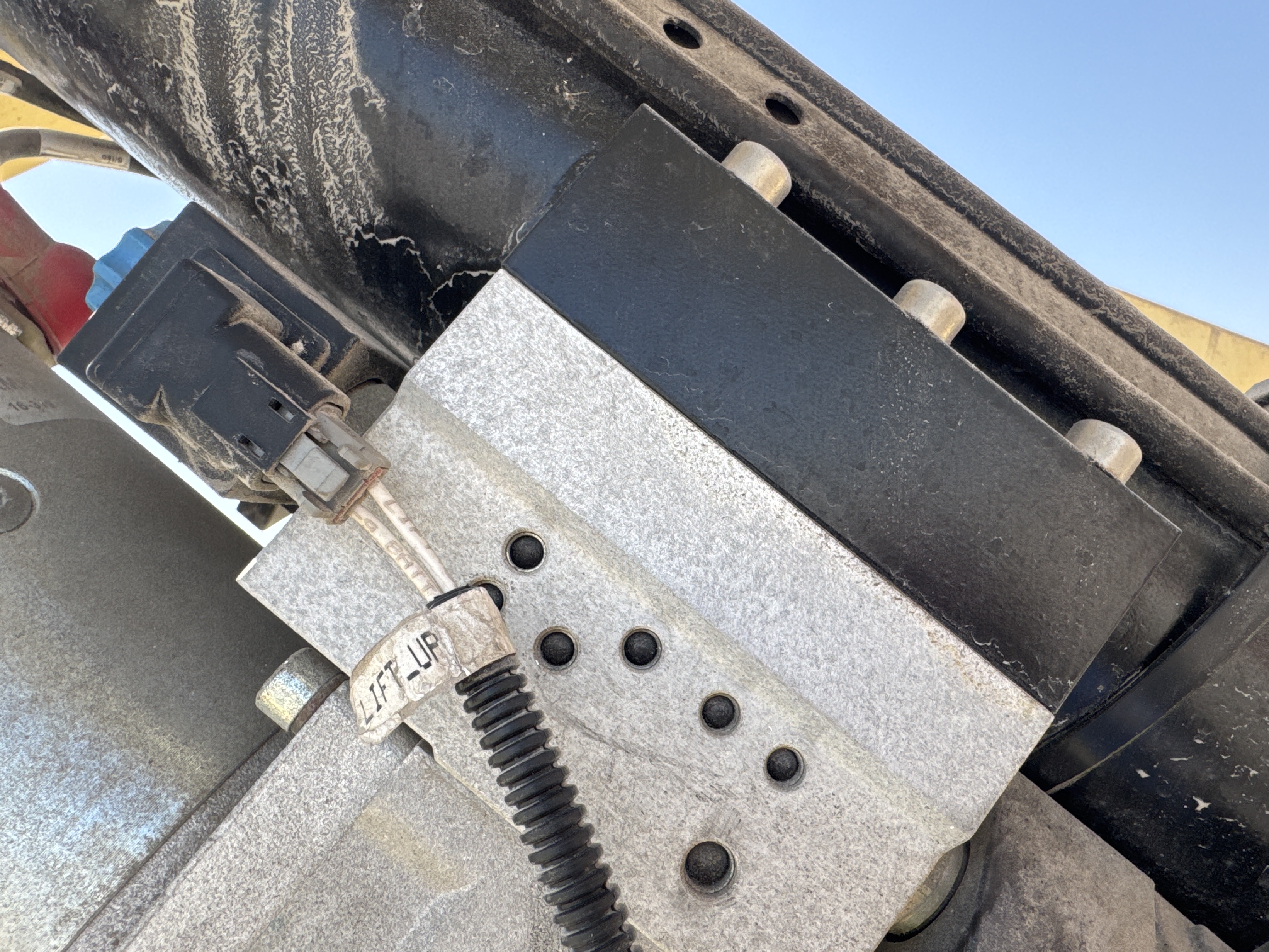 SLA-019-JLG-3246ES-Scissor-lifts-inspection-Hydraulics-Hydraulic-pump-1
