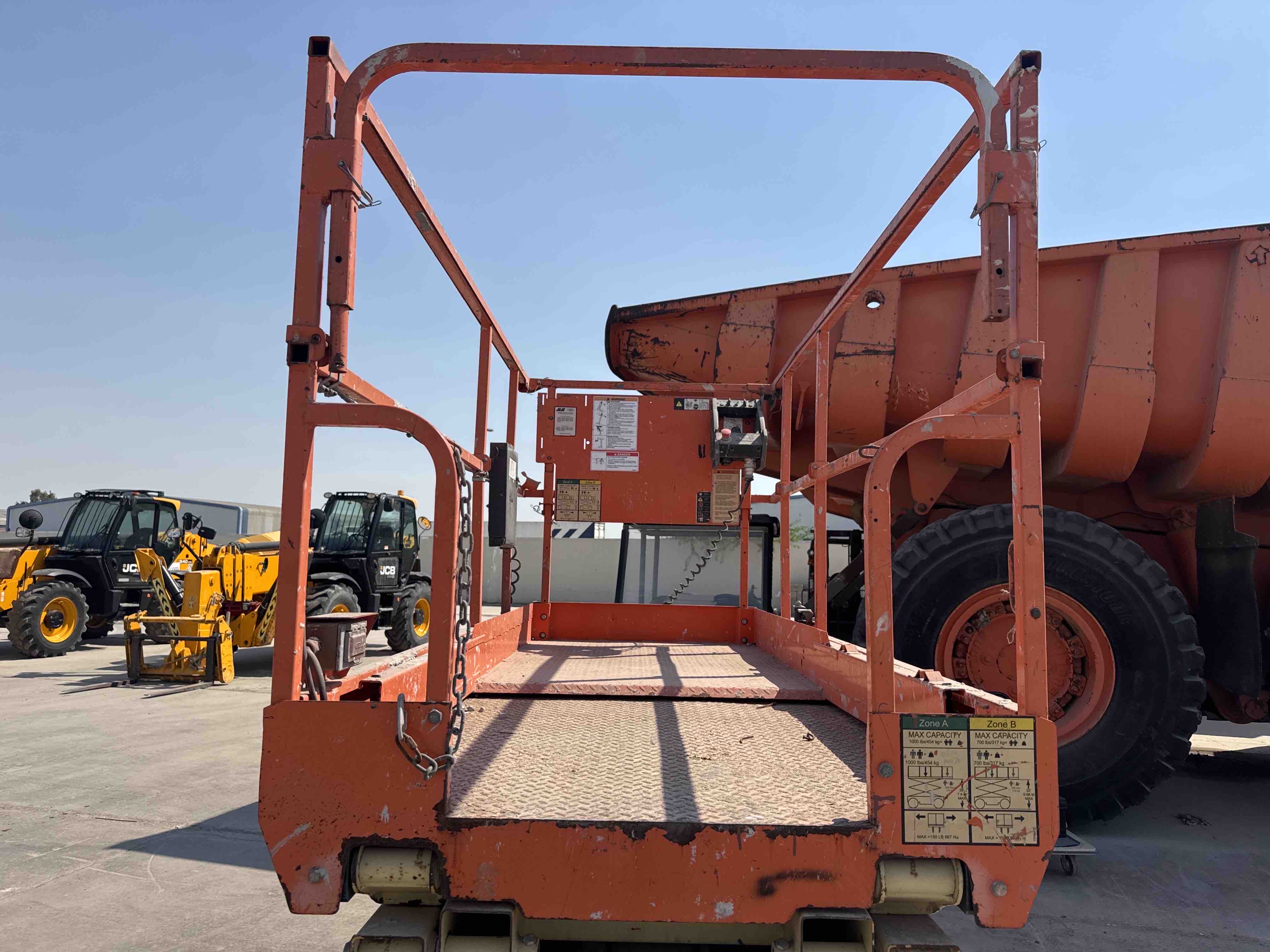 SLA-020-JLG-3246ES-Scissor-lifts-inspection-Structure-Guard-rail-1