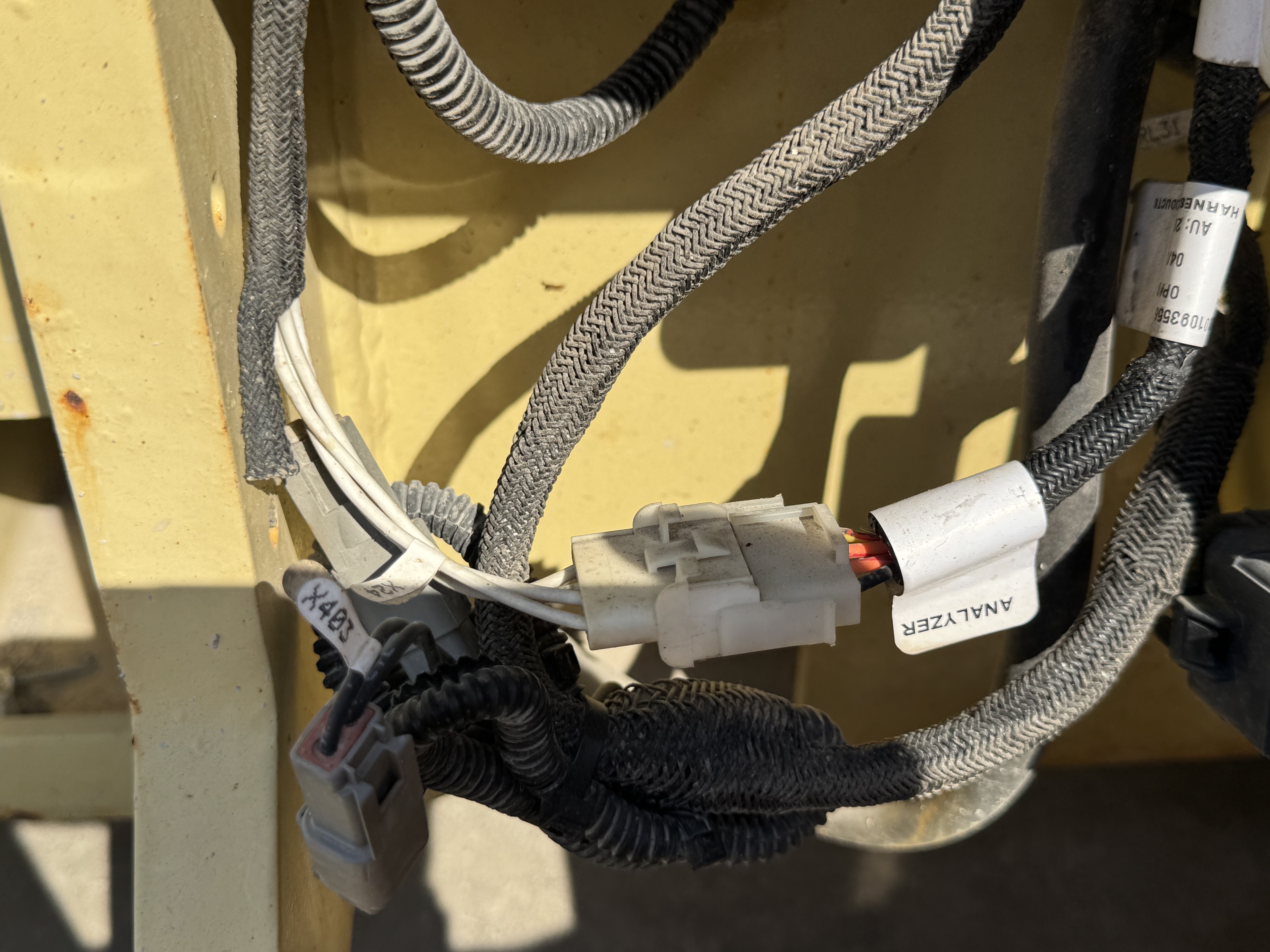 SLA-020-JLG-3246ES-Scissor-lifts-inspection-Electronics-Main-harness-1