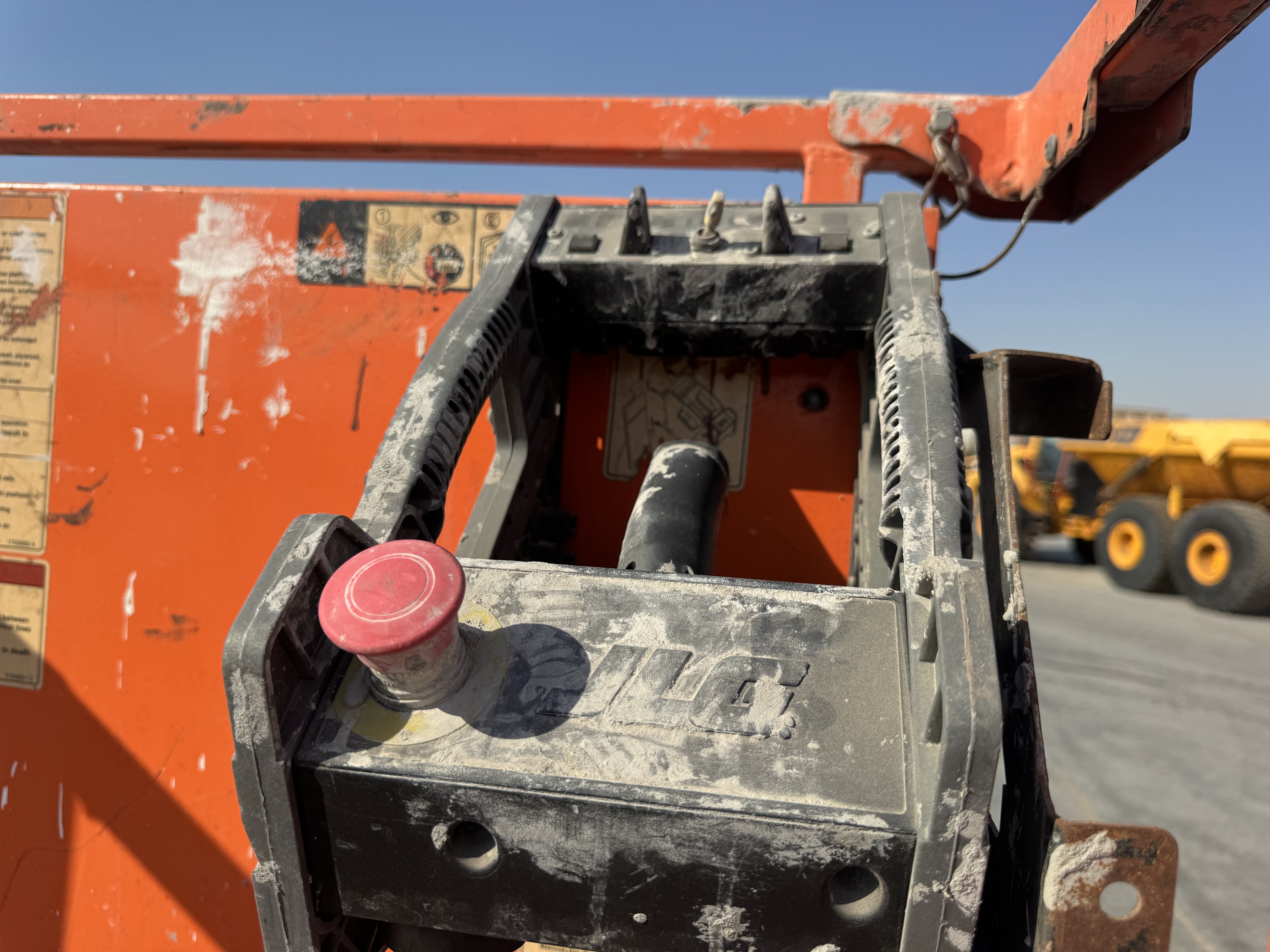 SLA-021-JLG-3246ES-Scissor-lifts-inspection-Safety-Emergency-brake-1