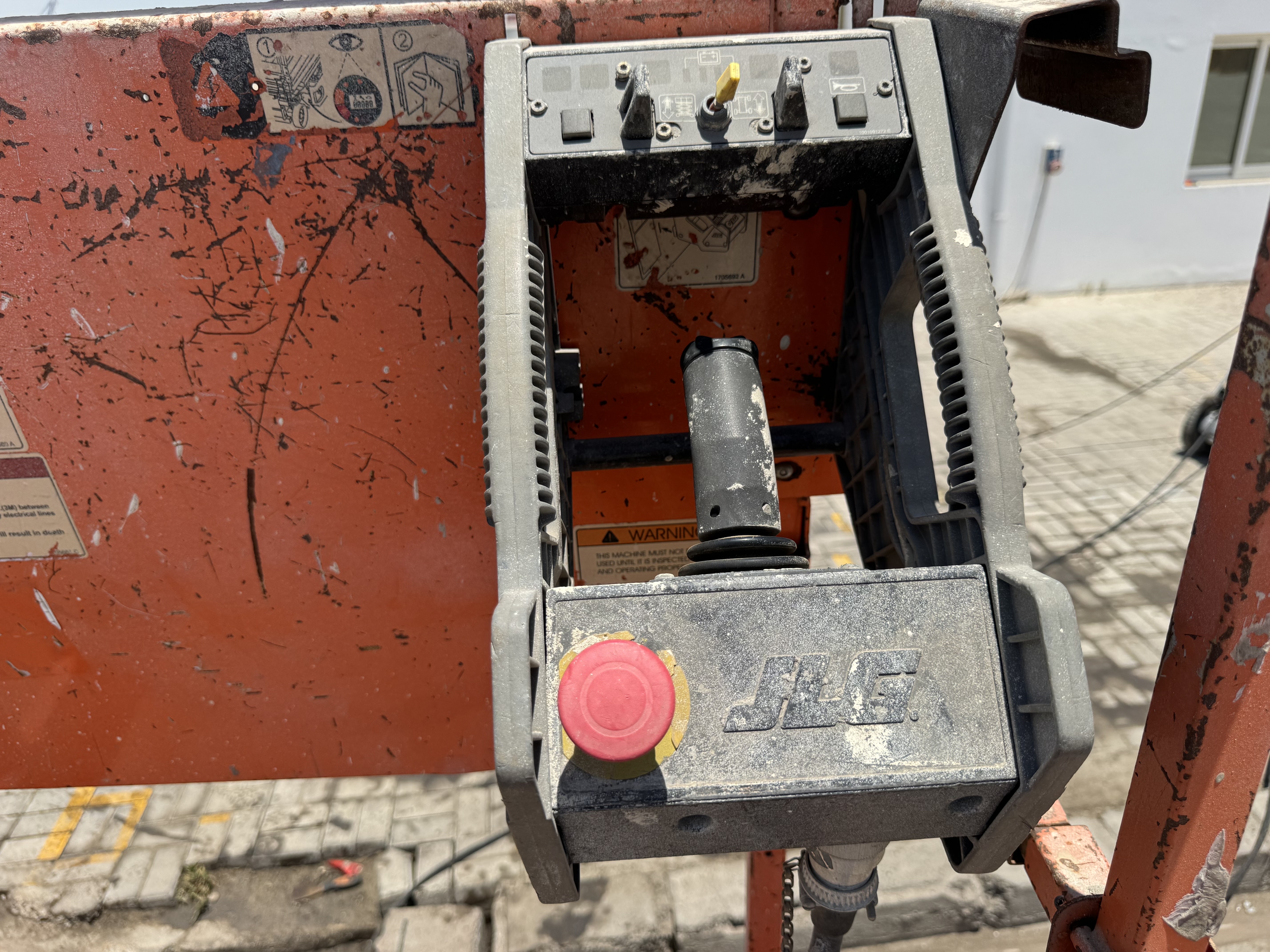 SLA-023-JLG-3246ES-Scissor-lifts-inspection-Cabin-Platform-control-1