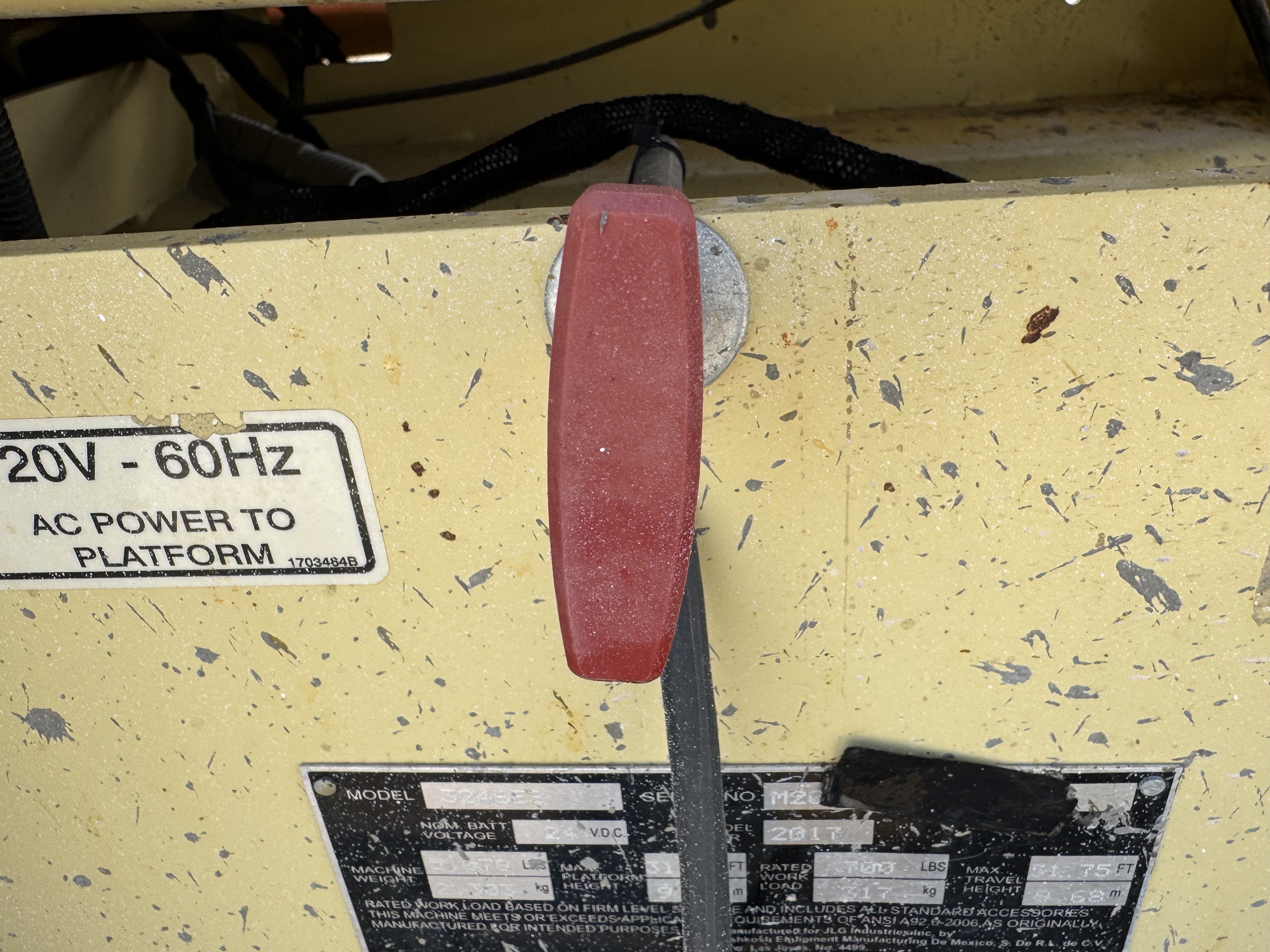 SLA-023-JLG-3246ES-Scissor-lifts-inspection-Safety-Emergency-brake-1