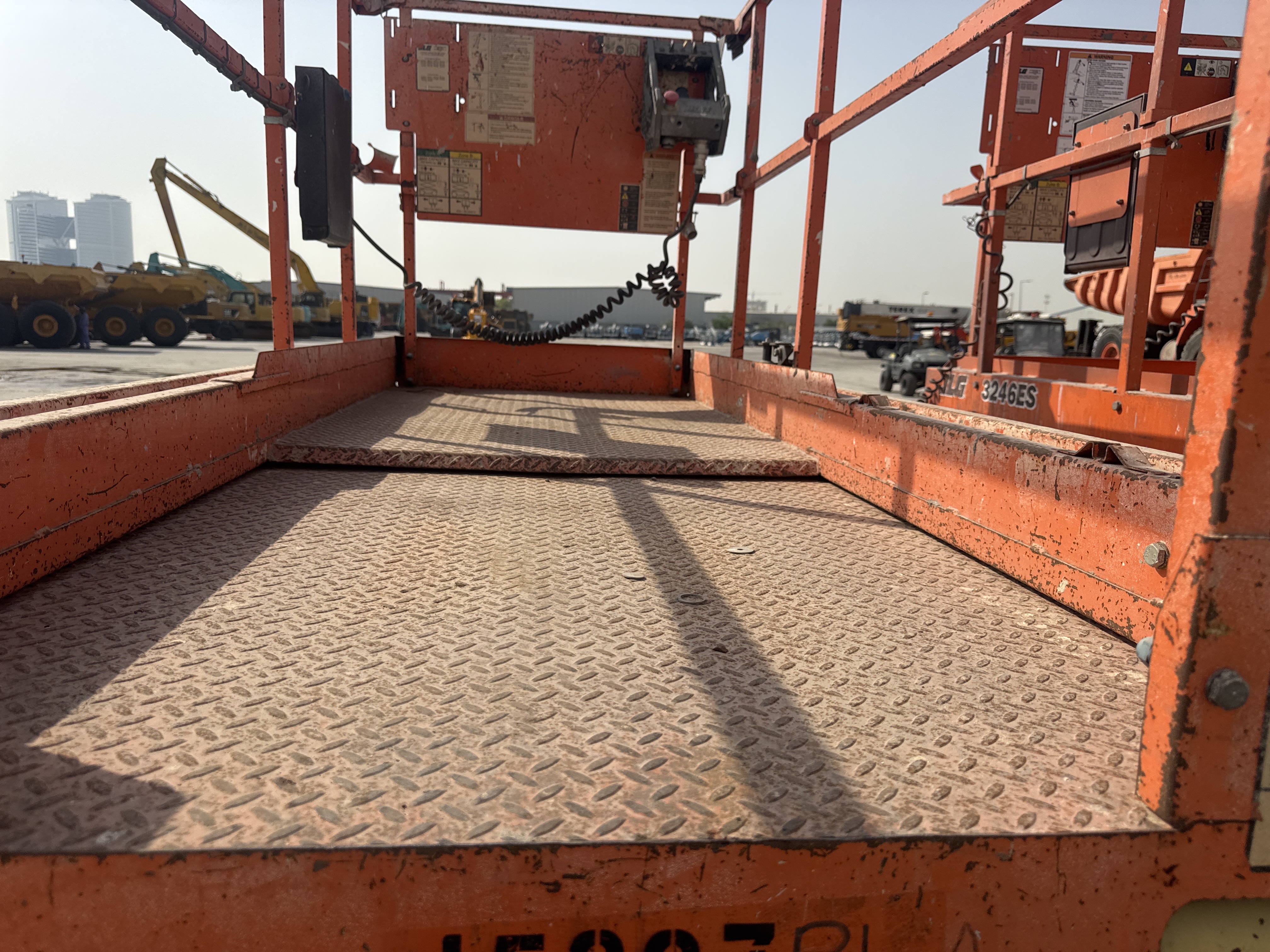 SLA-023-JLG-3246ES-Scissor-lifts-inspection-Structure-Platform-1