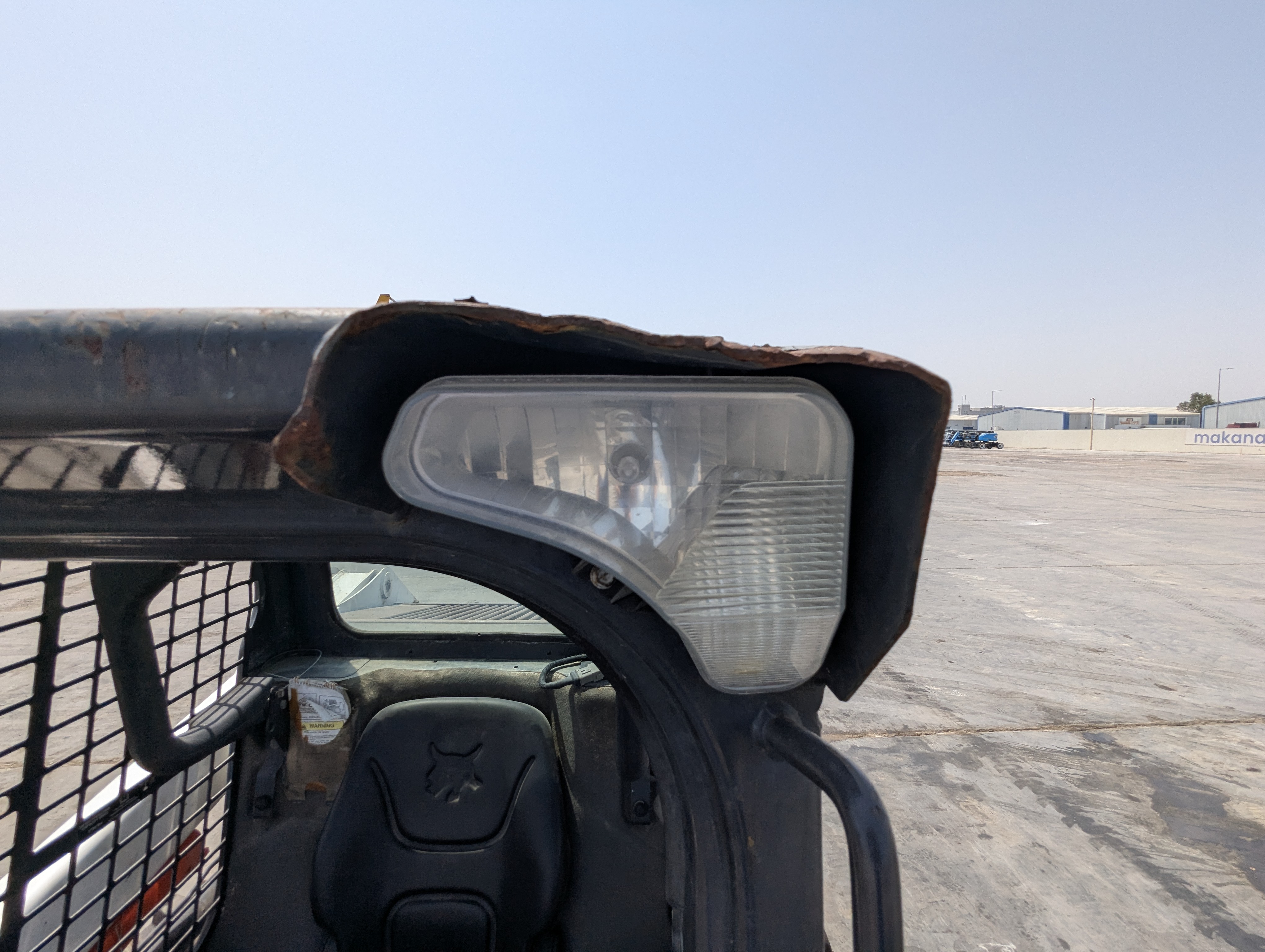 SSL-017-Bobcat-S550-Skid-steer-loaders-inspection-Electronics-Lights-and-signals-1