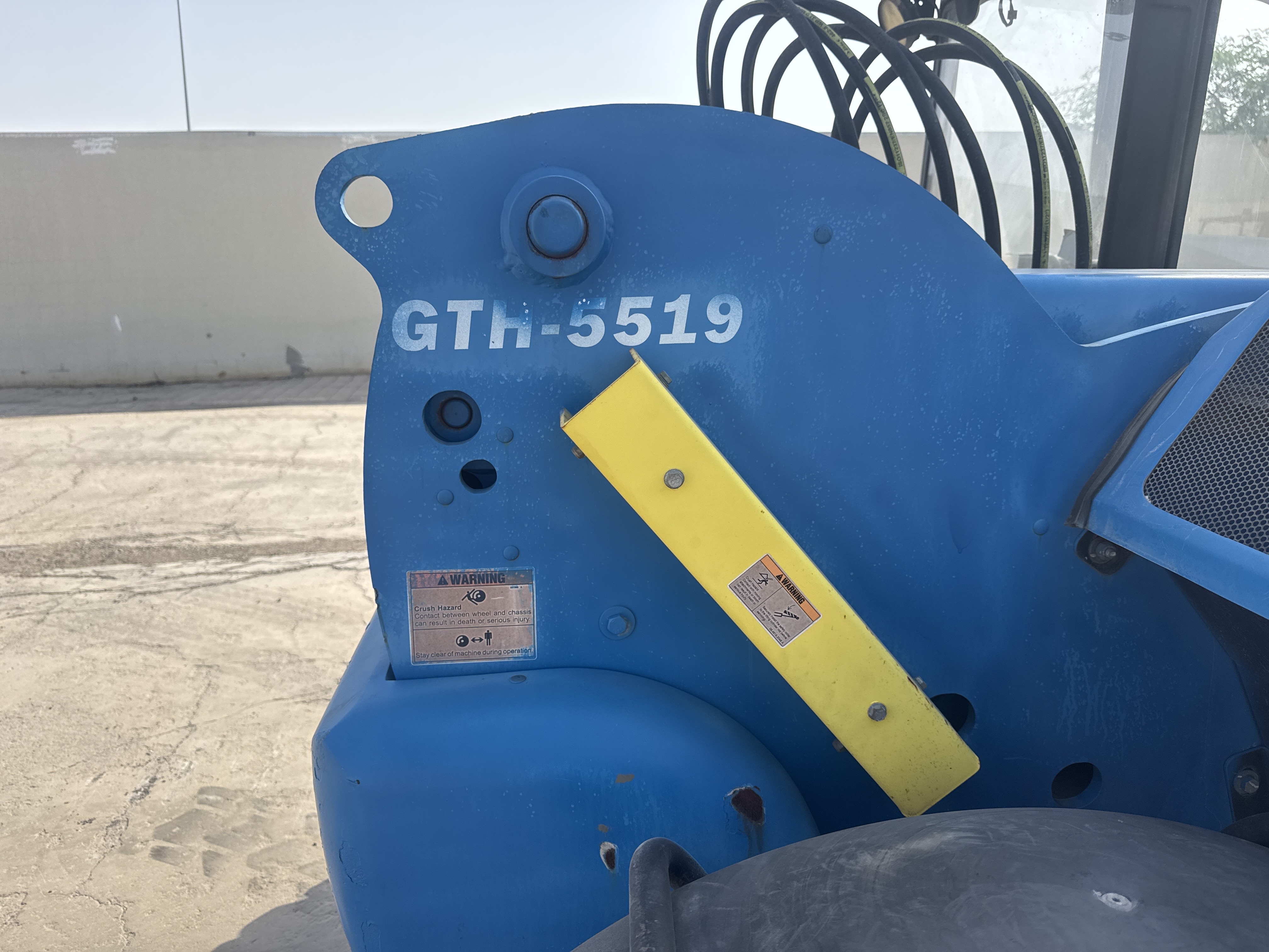 THM-004-جيني-GTH-5519-رافعات-تلسكوبية-فحص-الهيكل-إطار-الذراع-1