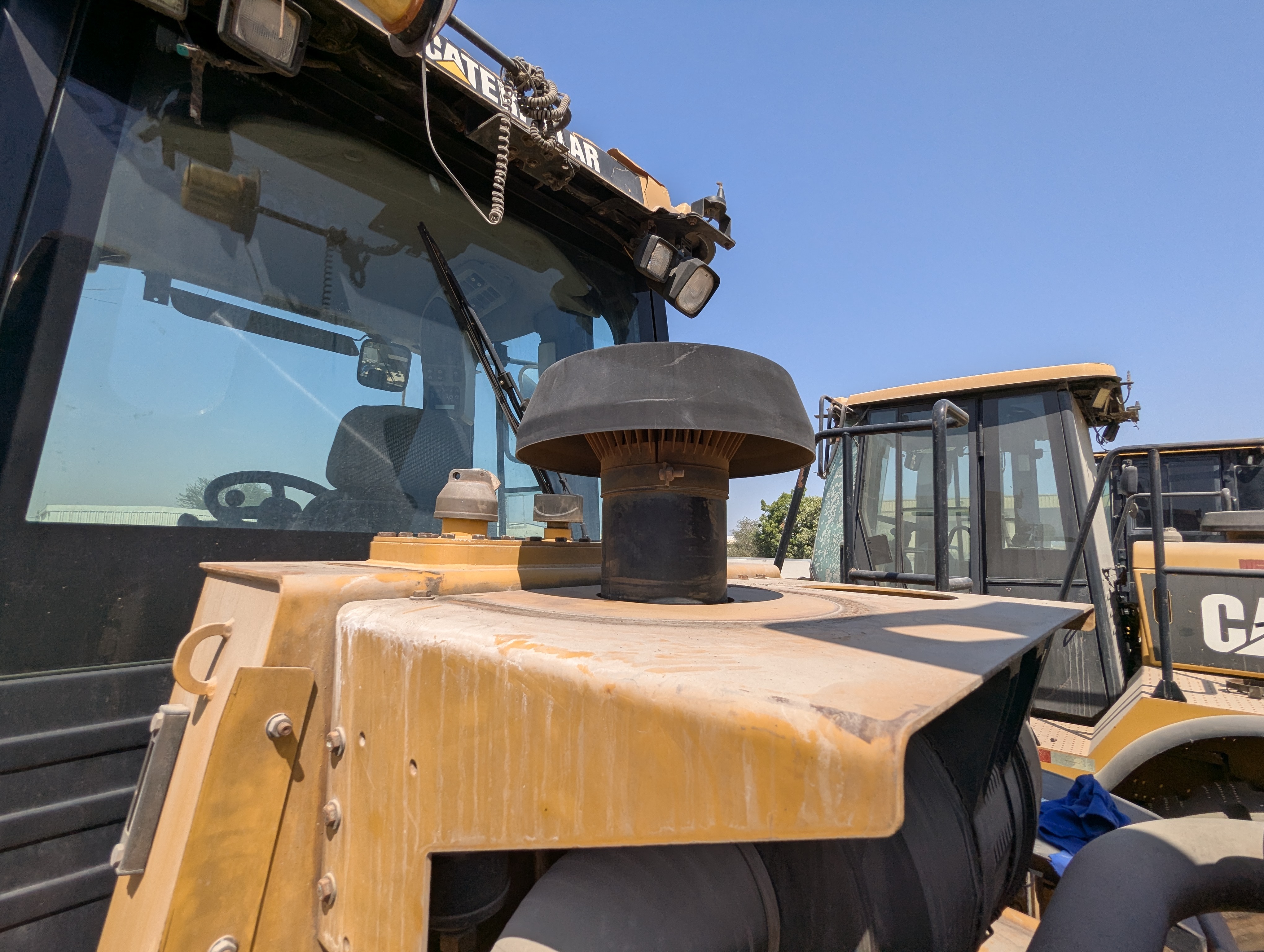 WHL-013-Cat-966H-Wheel-loaders-inspection-Engine-Air-intake-system-1