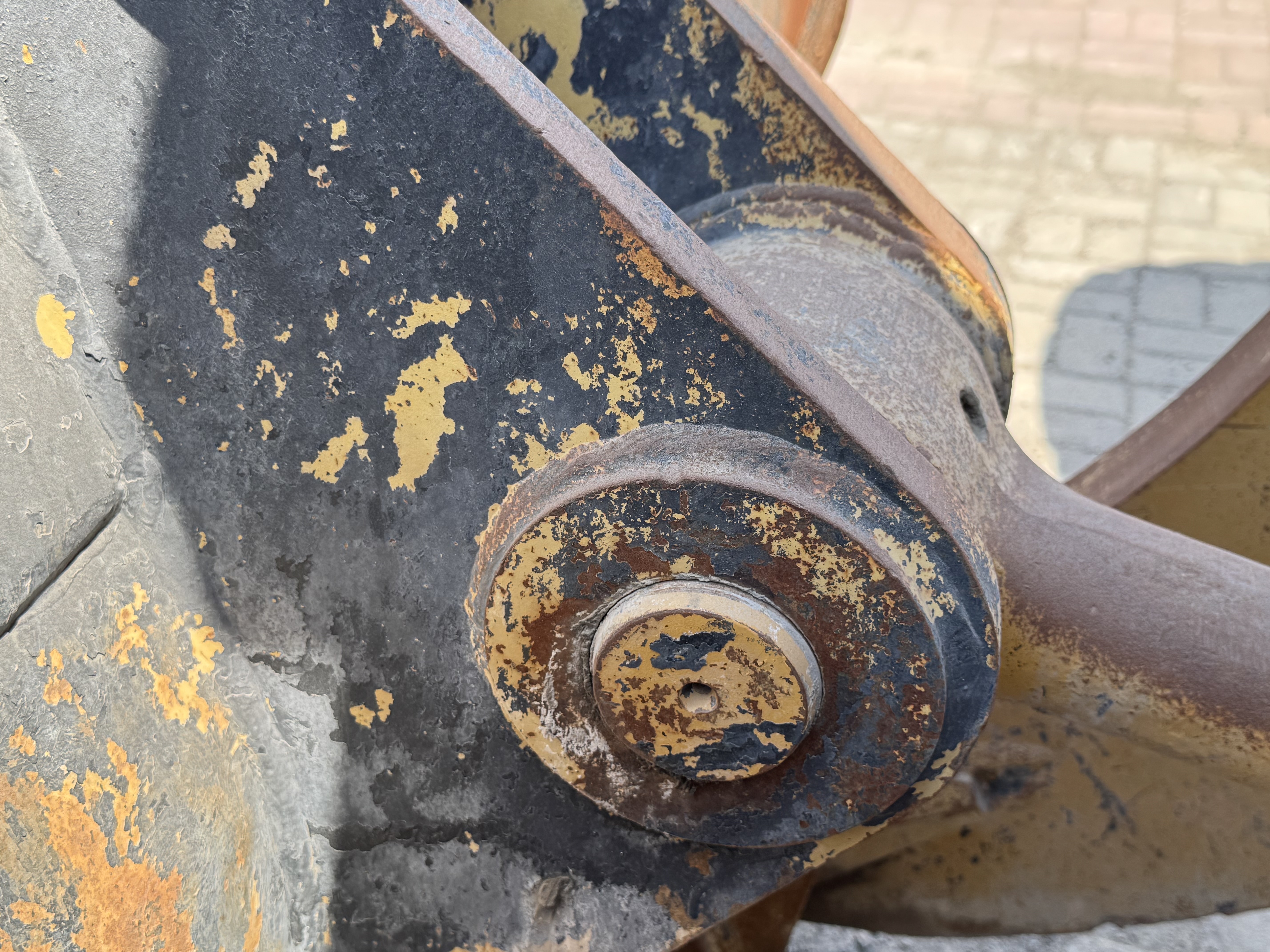 WHL-014-Cat-980K-Wheel-loaders-inspection-Hydraulics-Pins-and-bushings-lift-arm-to-bucket-1