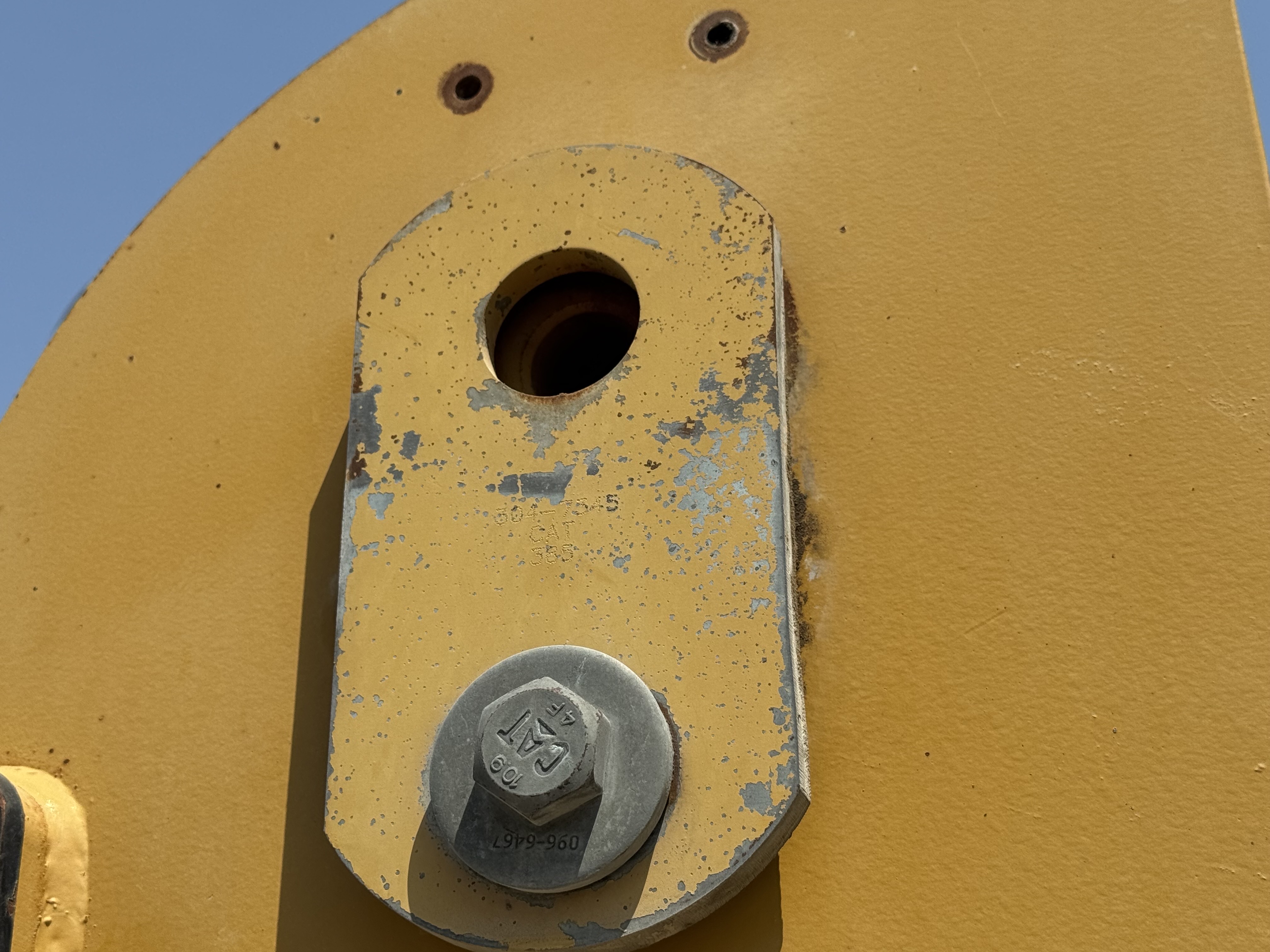 WHL-014-Cat-980K-Wheel-loaders-inspection-Hydraulics-Hydraulic-pins-/-locks-1