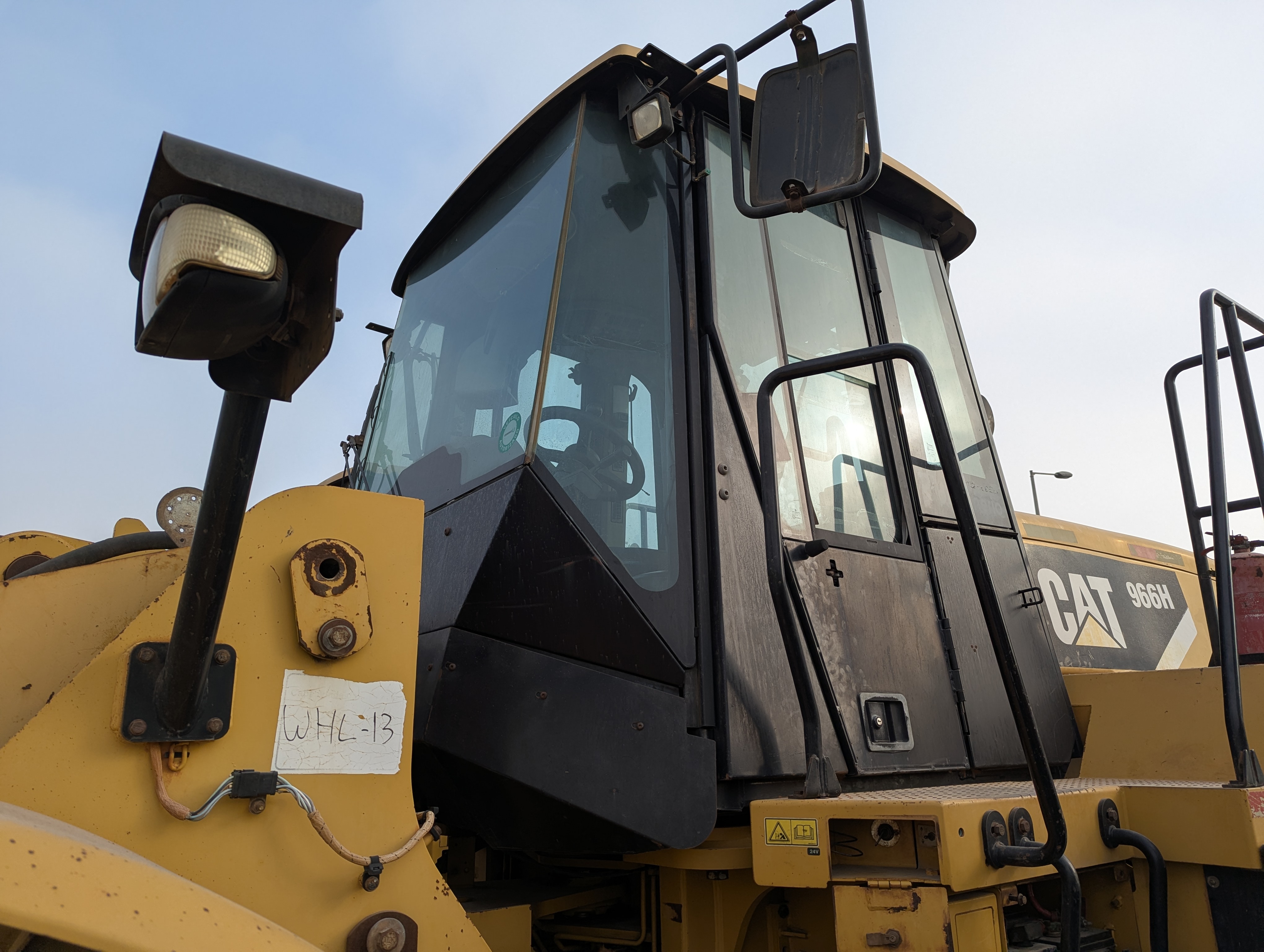 WHL-013-Cat-966H-Wheel-loaders-inspection-Safety-Rollover-protective-structure-(ROPS-/-FOPS)-1