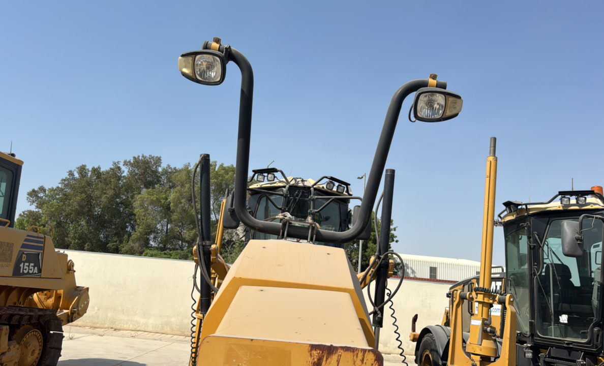 MGG-003-كاتربيلر-140M-كريدرات-فحص-الأمان-هيكل-الحماية-من-السقوط-(ROPS/FOPS)-1