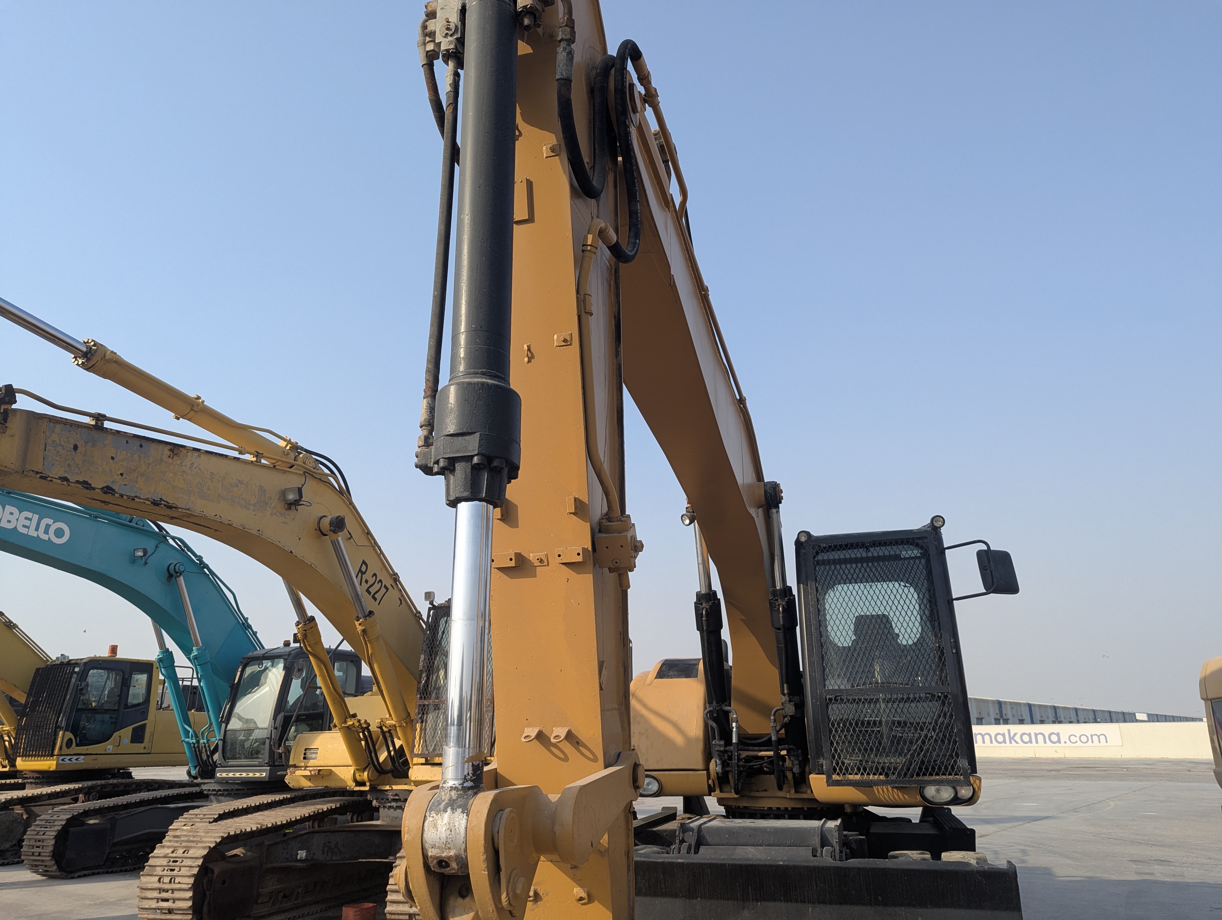 WLX-003-كاتربيلر-M318D-حفارات-ذات-عجلات-فحص-الهيدروليك-أسطوانة-الدلو-1