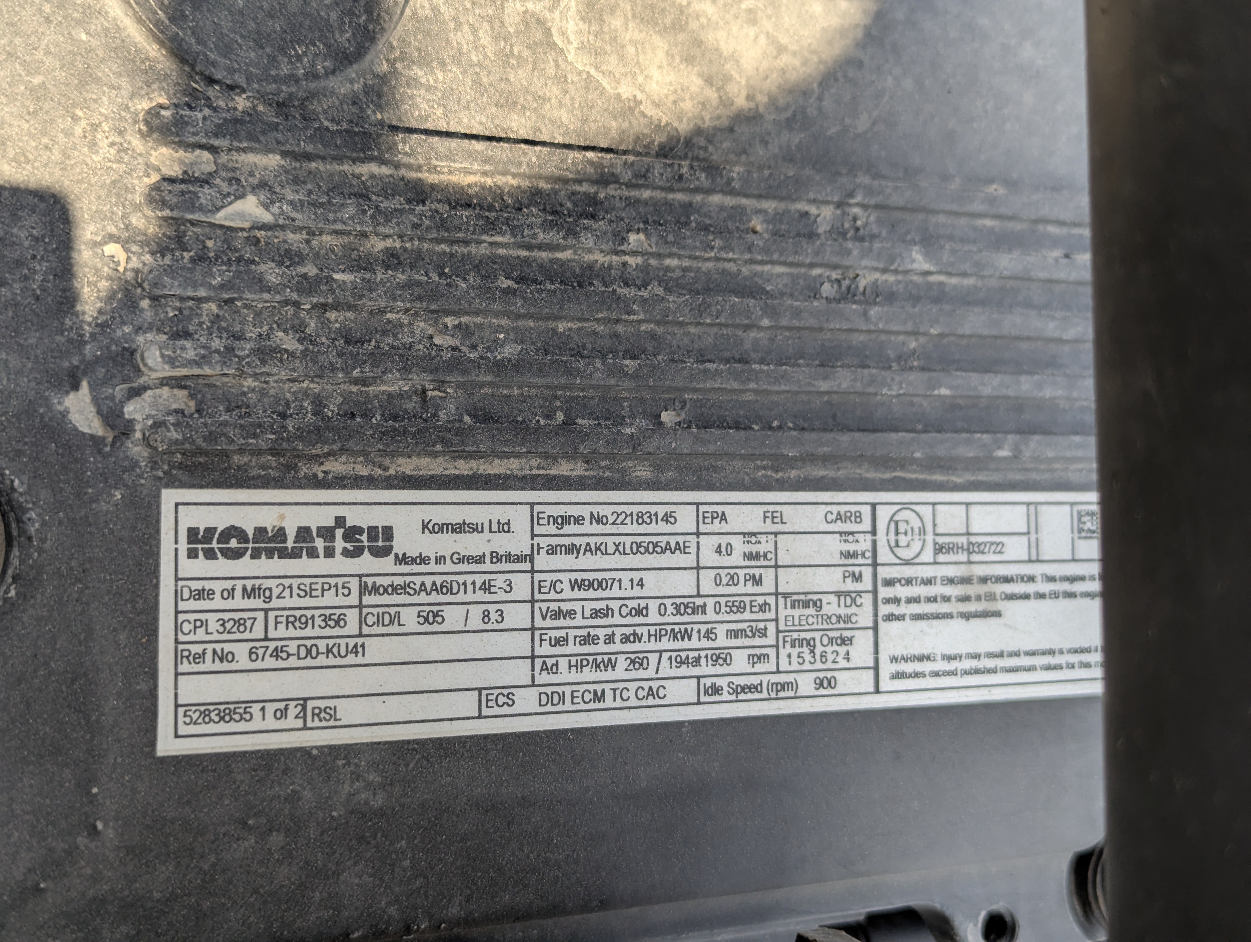 MDX-012-Komatsu-PC350LC-8-Medium-excavators-inspection-General-Emissions-label-1
