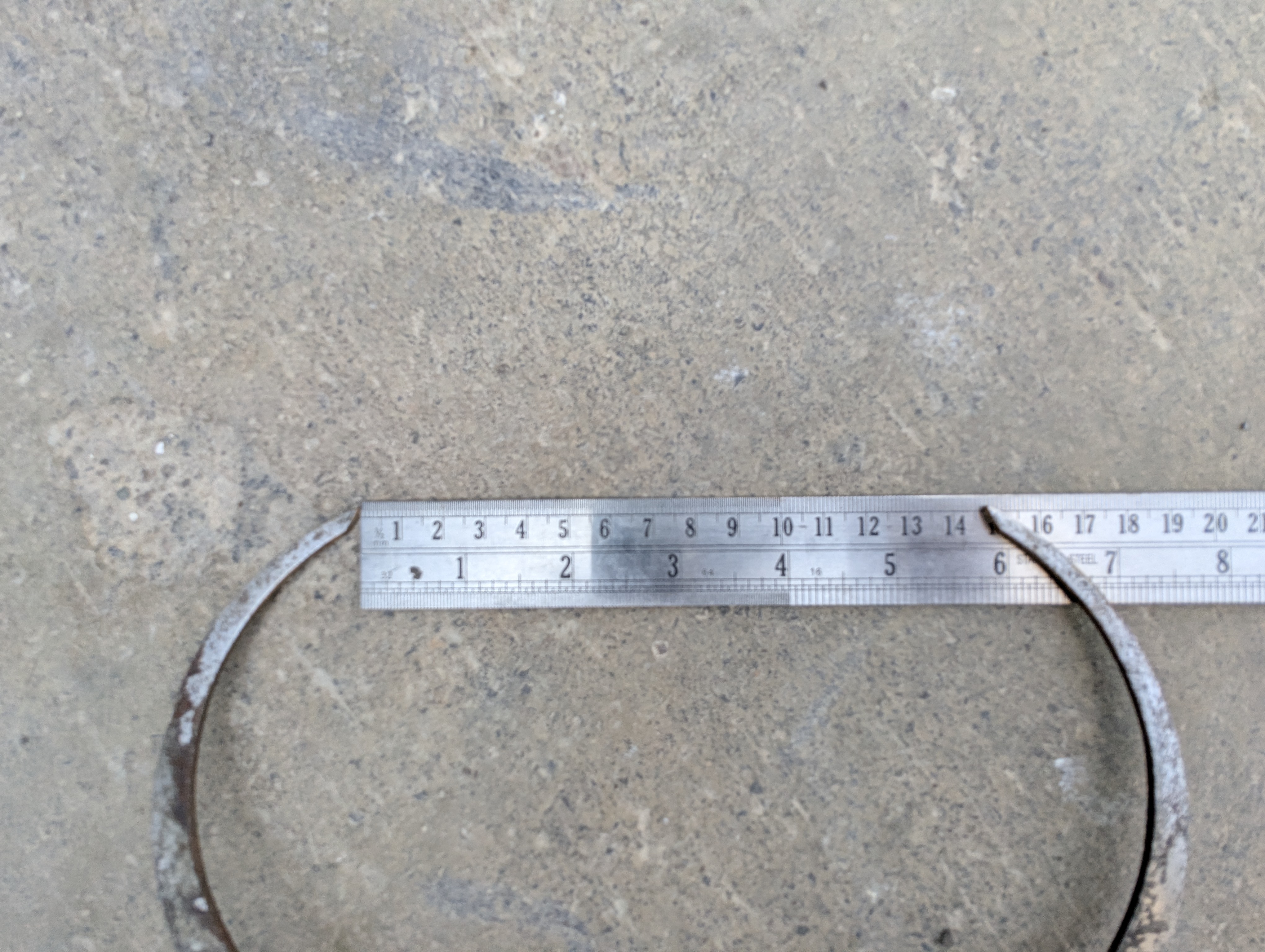 MDX-012-Komatsu-PC350LC-8-Medium-excavators-inspection-Undercarriage-Right-carrier-rollers-2