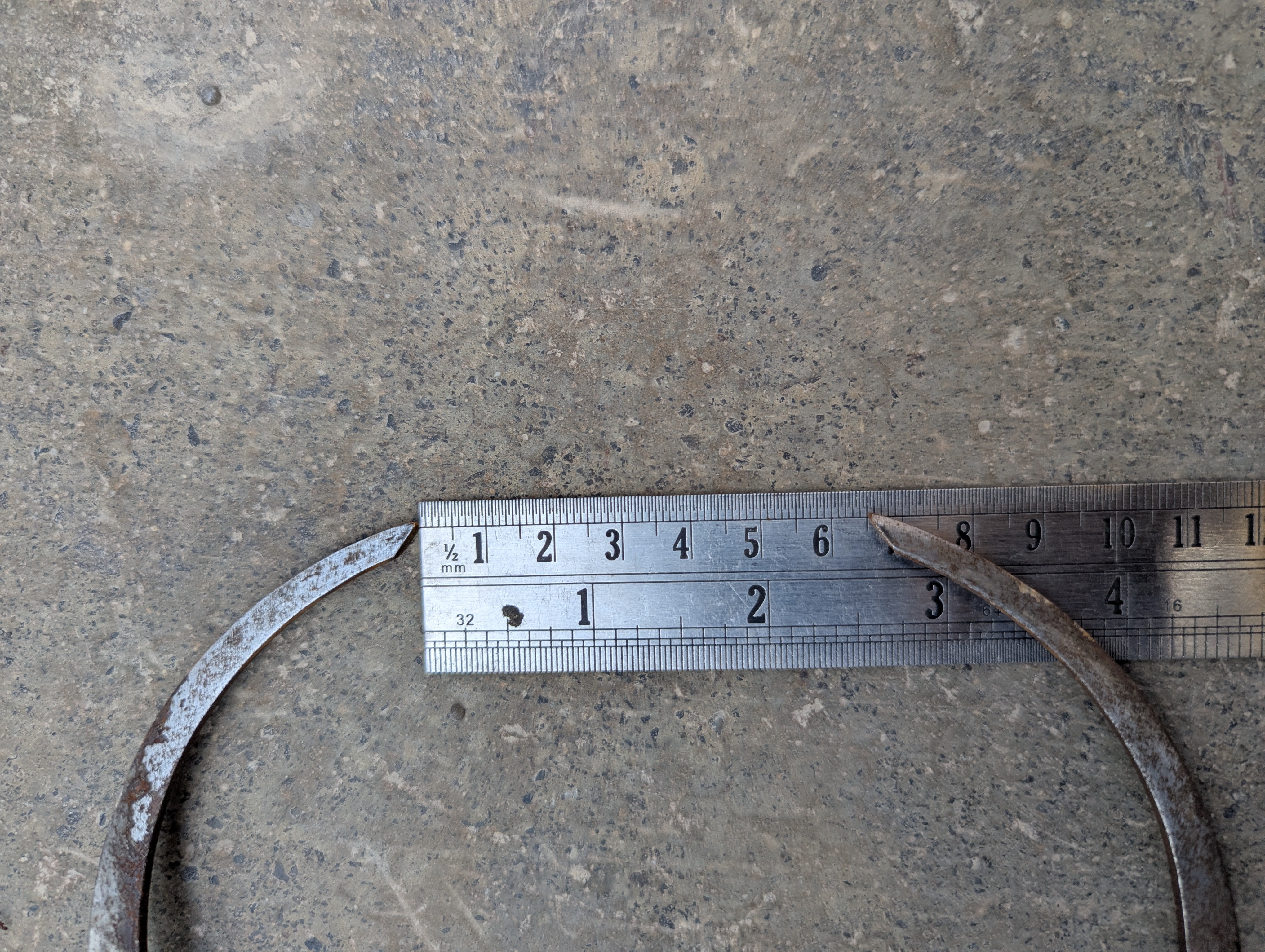 MDX-012-Komatsu-PC350LC-8-Medium-excavators-inspection-Undercarriage-Right-track-chain-6