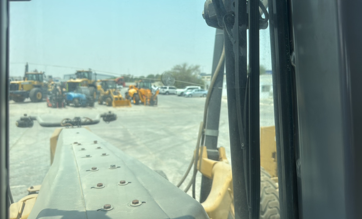 MGG-004-كاتربيلر-140M-VHP-Plus-كريدرات-فحص-الأمان-الزجاج-4