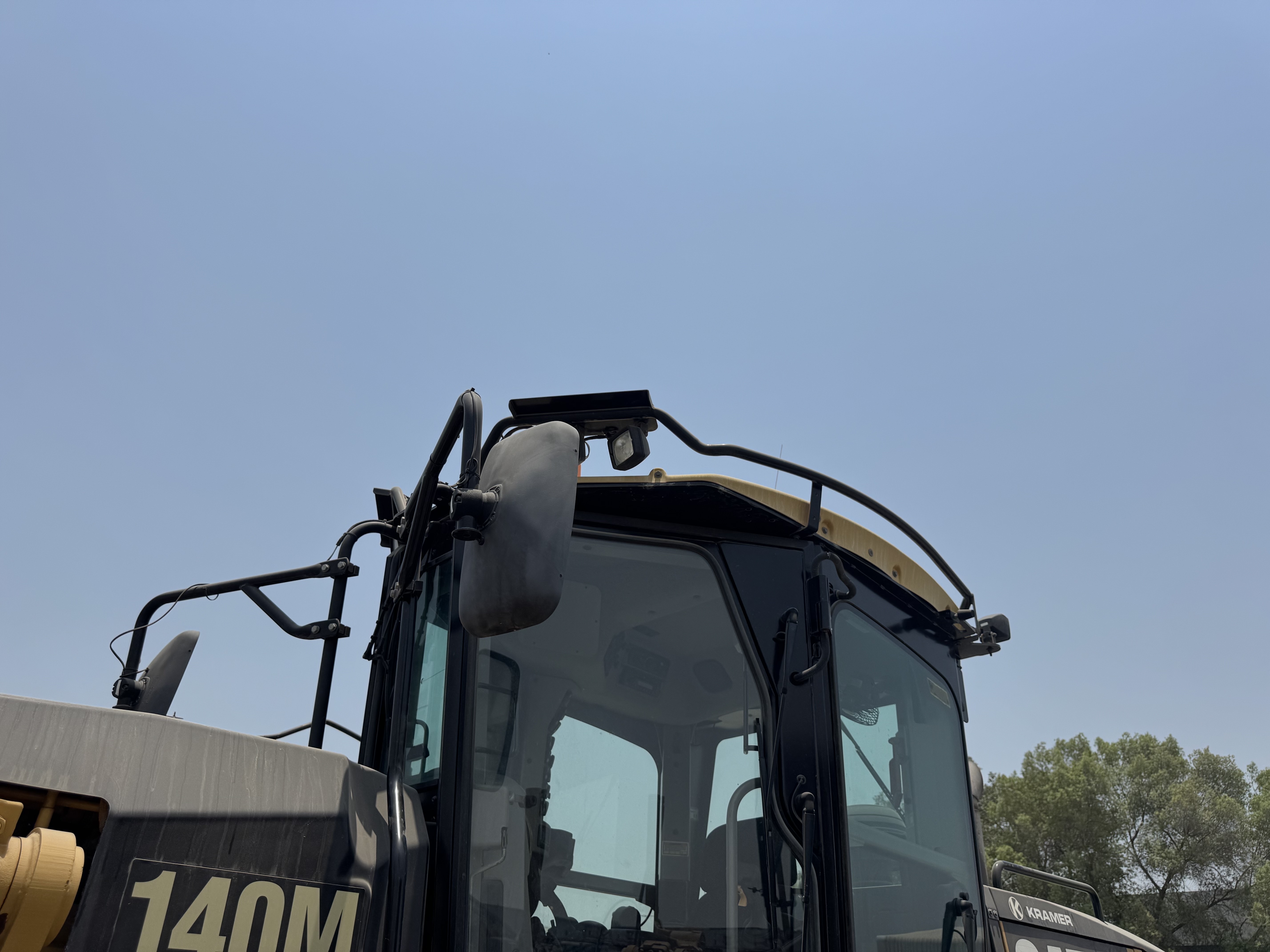 MGG-004-كاتربيلر-140M-VHP-Plus-كريدرات-فحص-الأمان-هيكل-الحماية-من-السقوط-(ROPS/FOPS)-1