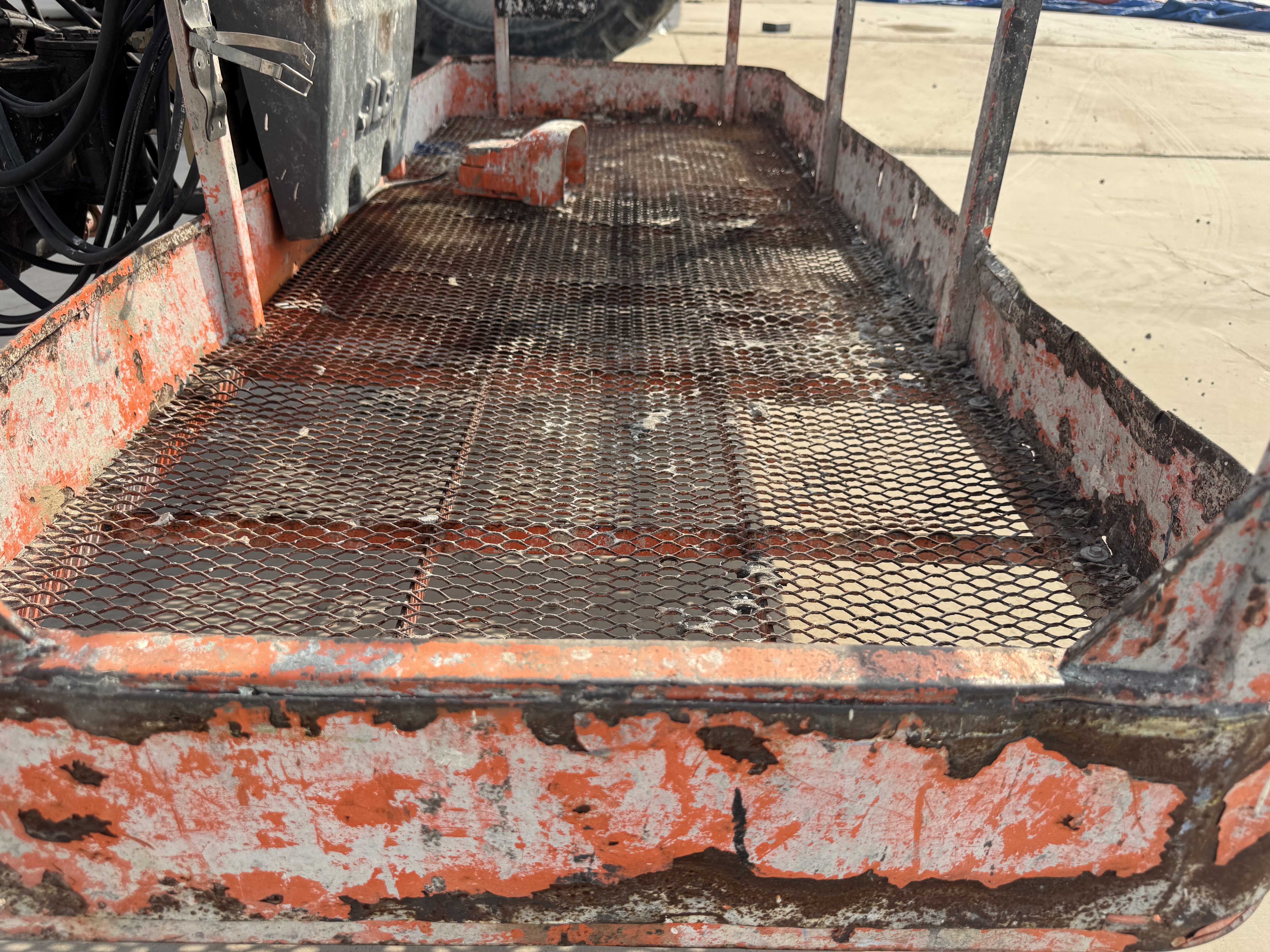 BLA-012-JLG-860SJ-Boom-lifts-inspection-Structure-Steps/ladders-1