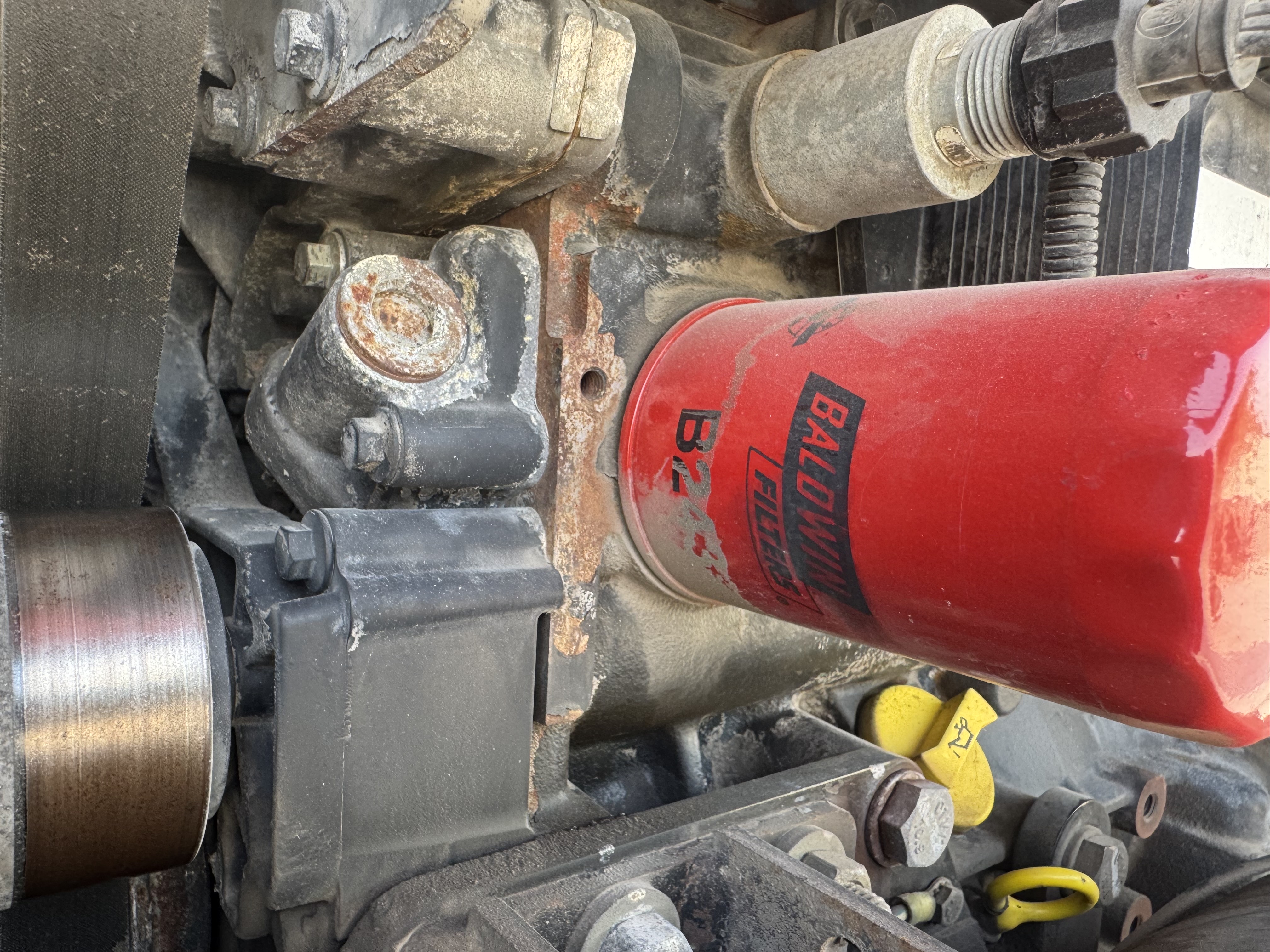 BLA-012-JLG-860SJ-Boom-lifts-inspection-Engine-Engine-oil-leaks-1