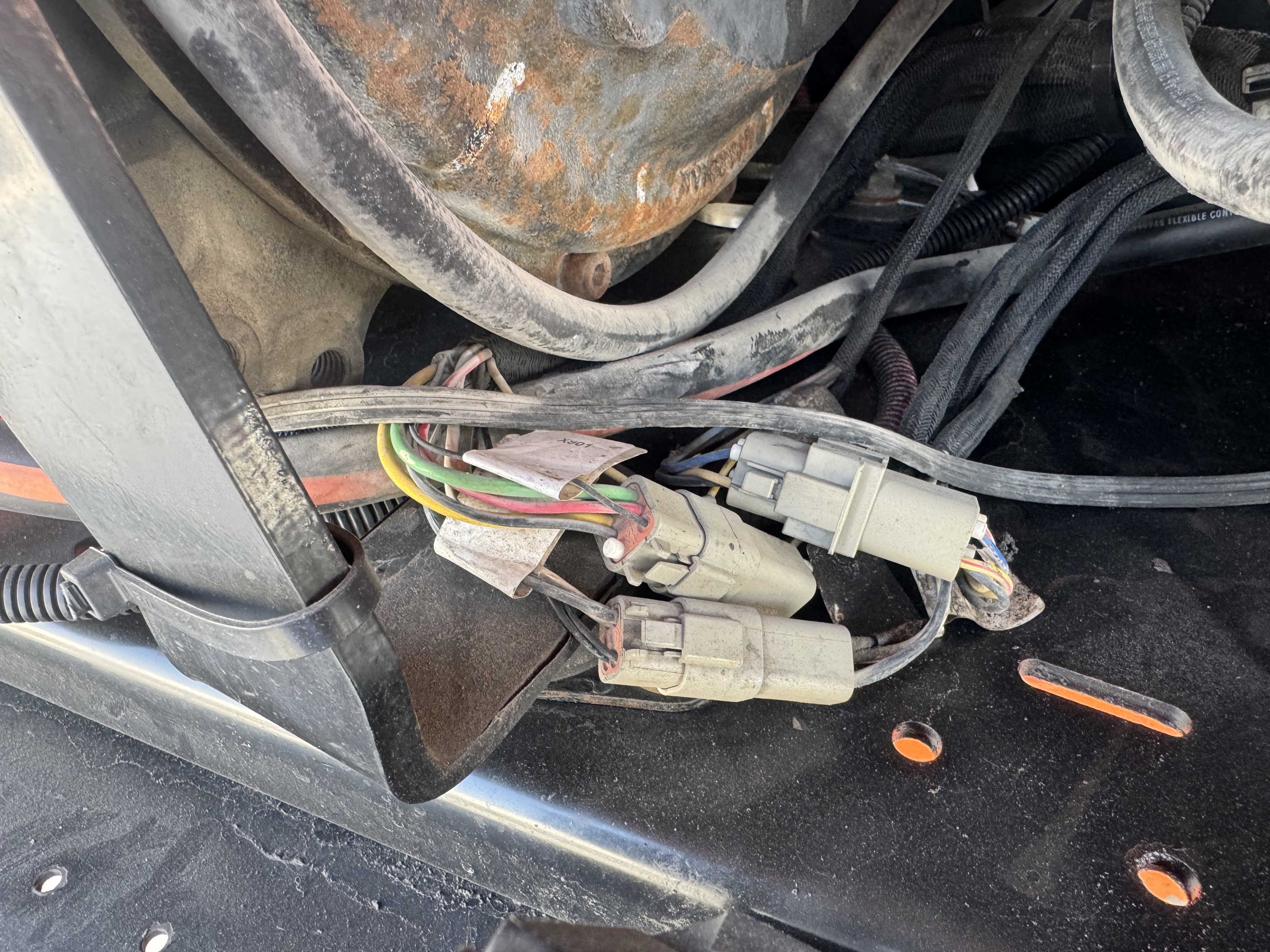 BLA-012-JLG-860SJ-Boom-lifts-inspection-Hydraulics-Wiring-harness-1