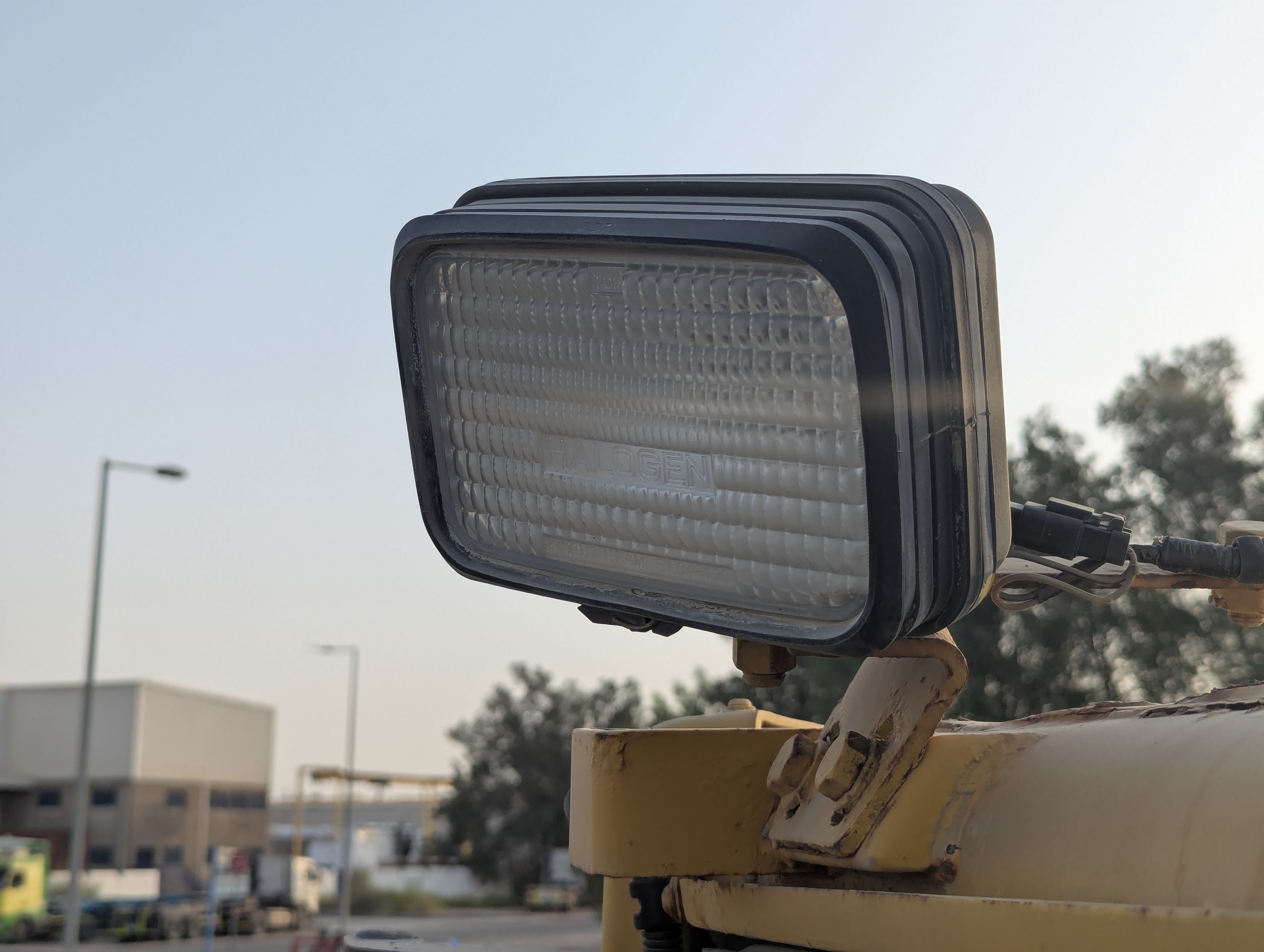 CDB-019-كوماتسو-D155A-6R-بلدوزرات-مجنزرة-فحص-الإلكترونيات-الأنوار-والإشارات-1