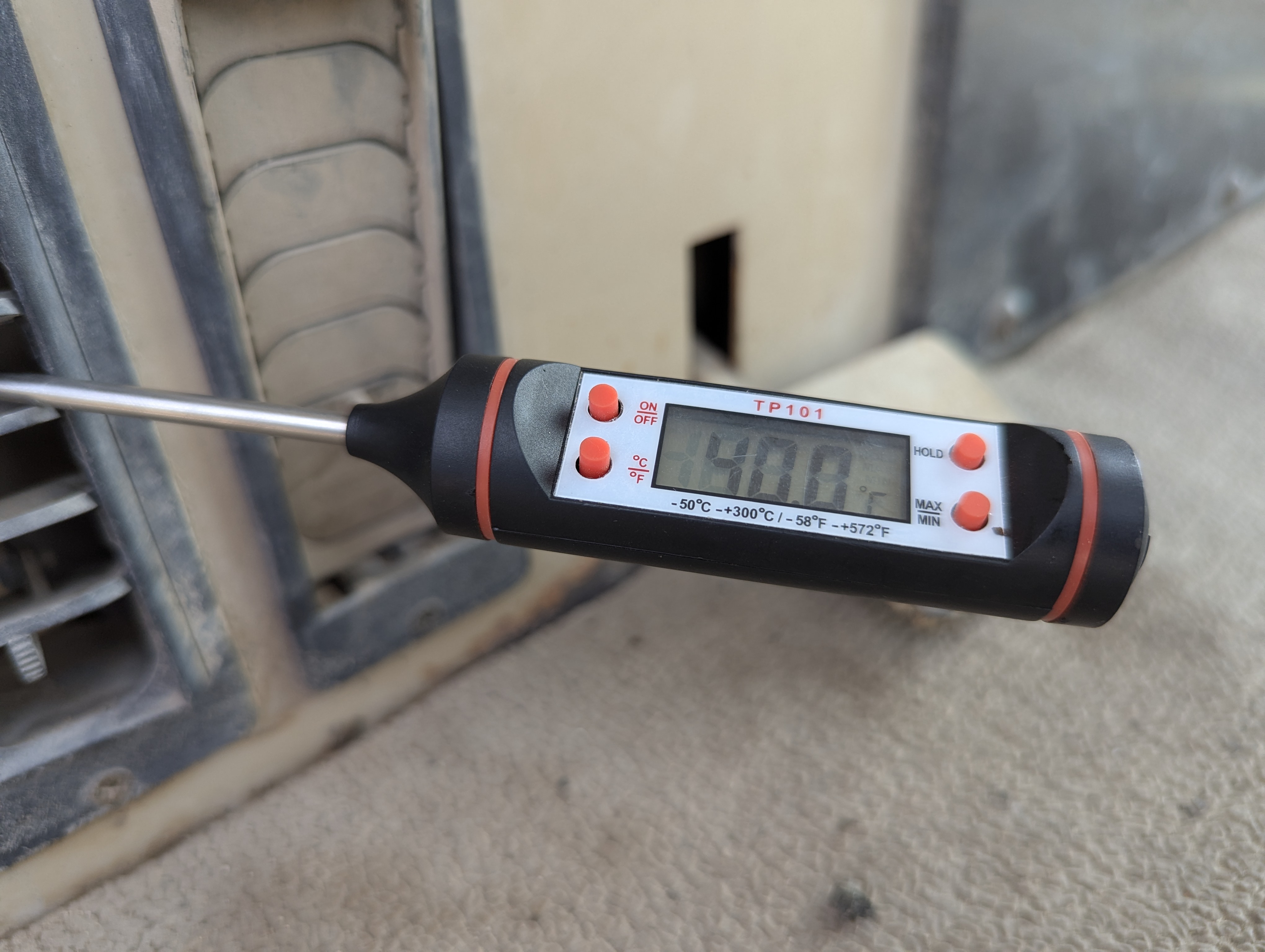 MGG-005-Cat-140H-Motor-graders-inspection-Air-conditioning-Heating-system-2