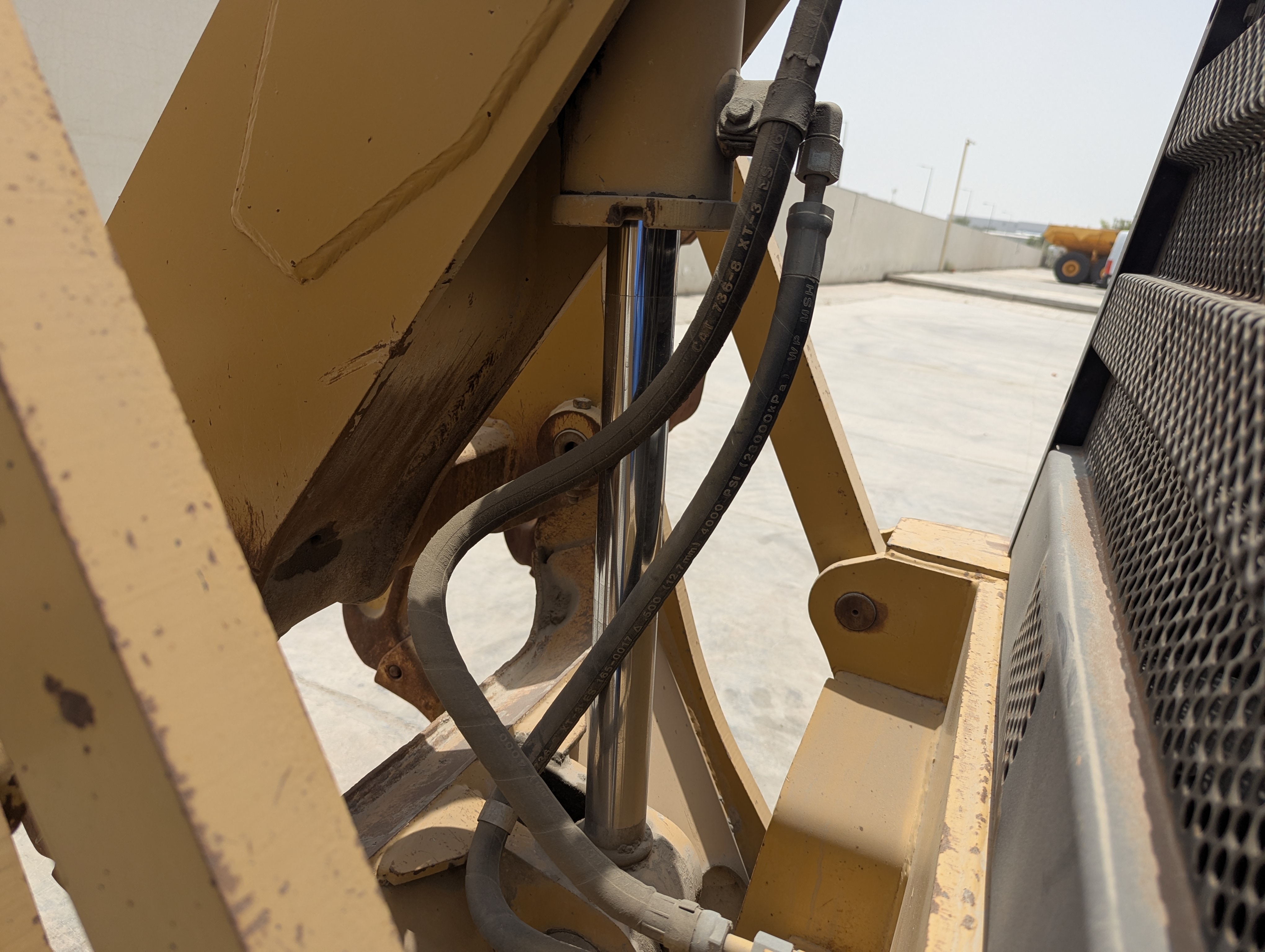 MGG-005-Cat-140H-Motor-graders-inspection-Hydraulics-Ripper-cylinders-1