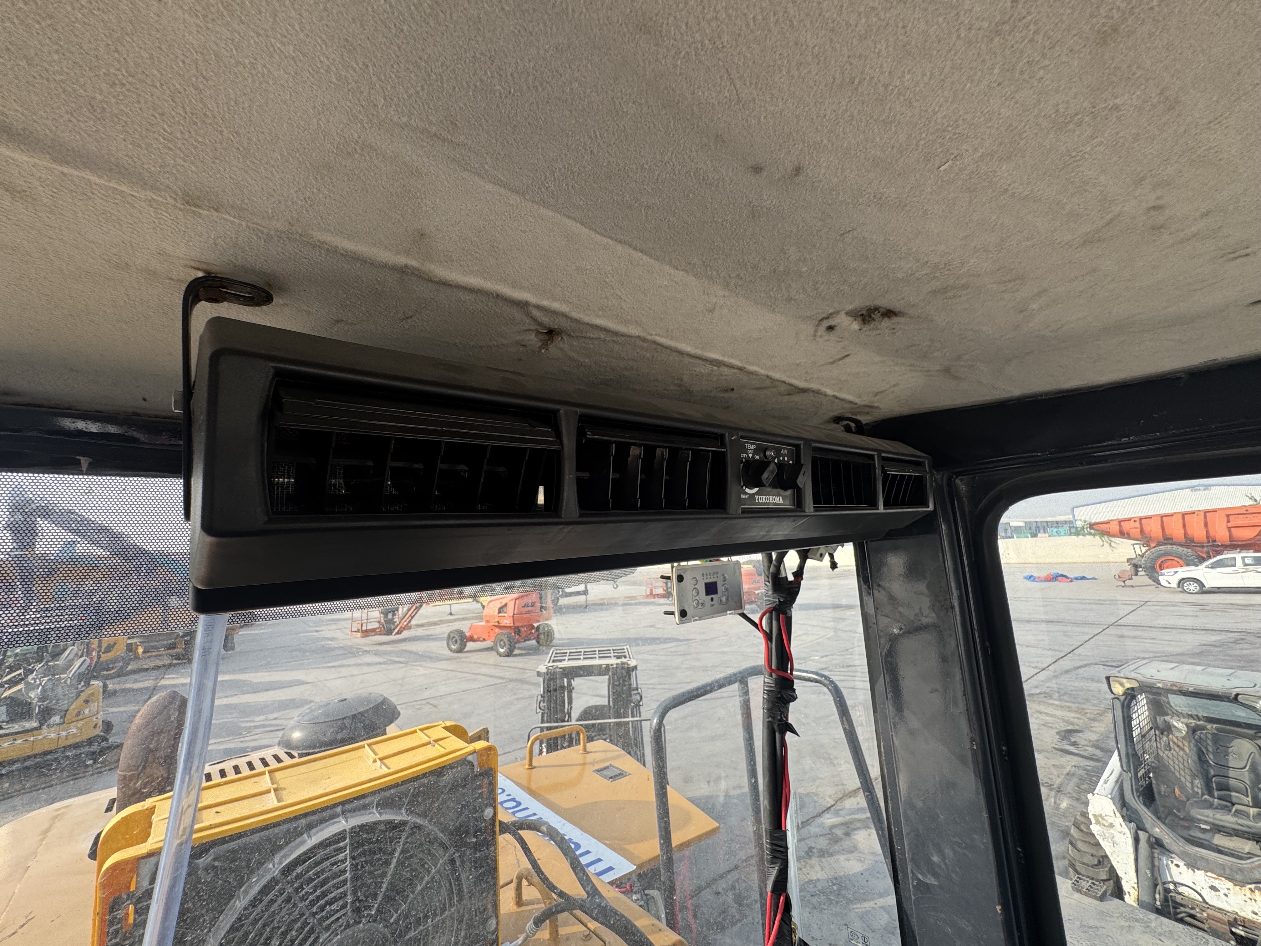 WHL-022-SEM-655D-Wheel-loaders-inspection-Air-conditioning-Cooling-system-1
