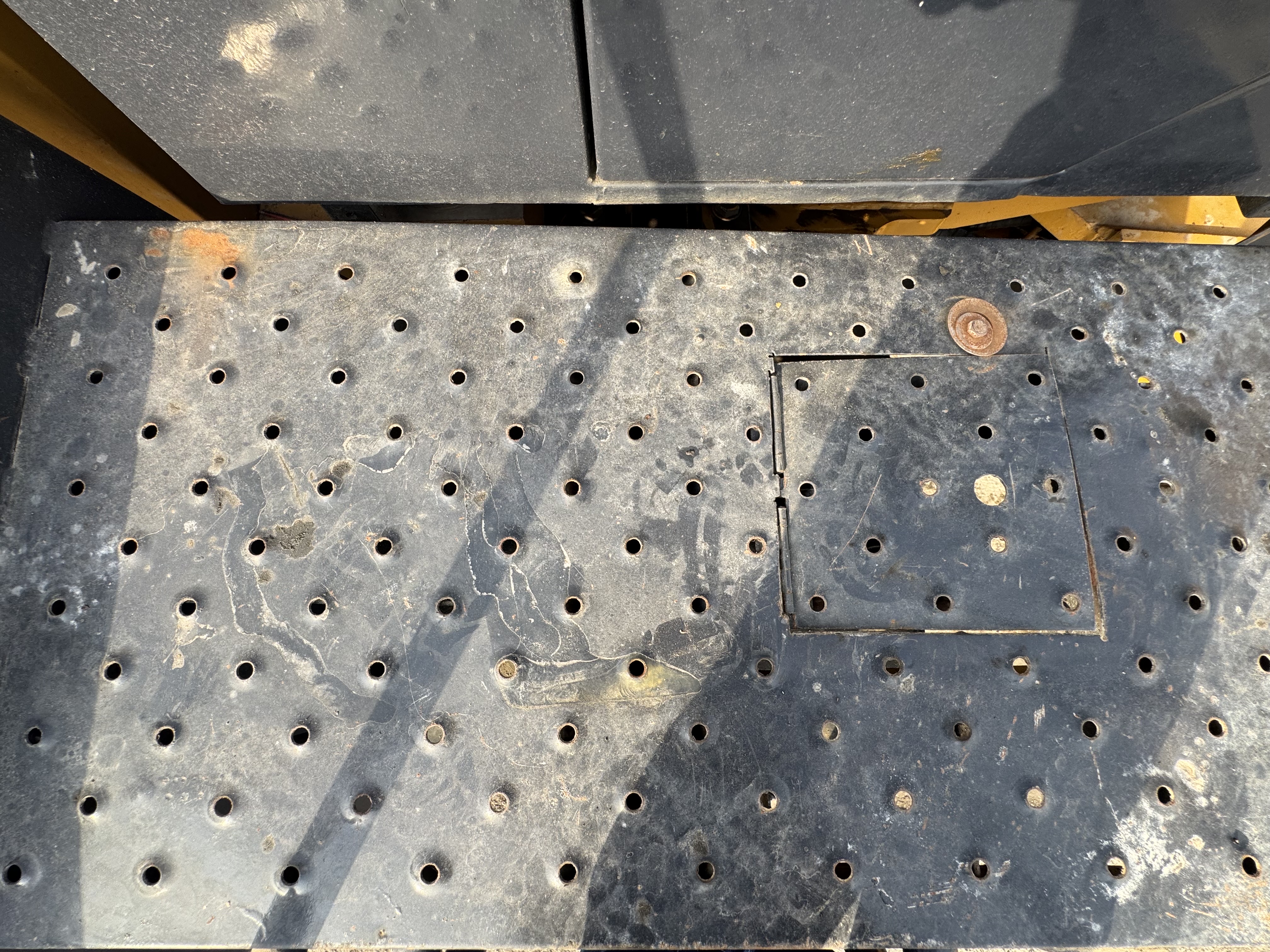 WHL-022-SEM-655D-Wheel-loaders-inspection-Structure-Steps/ladders-1