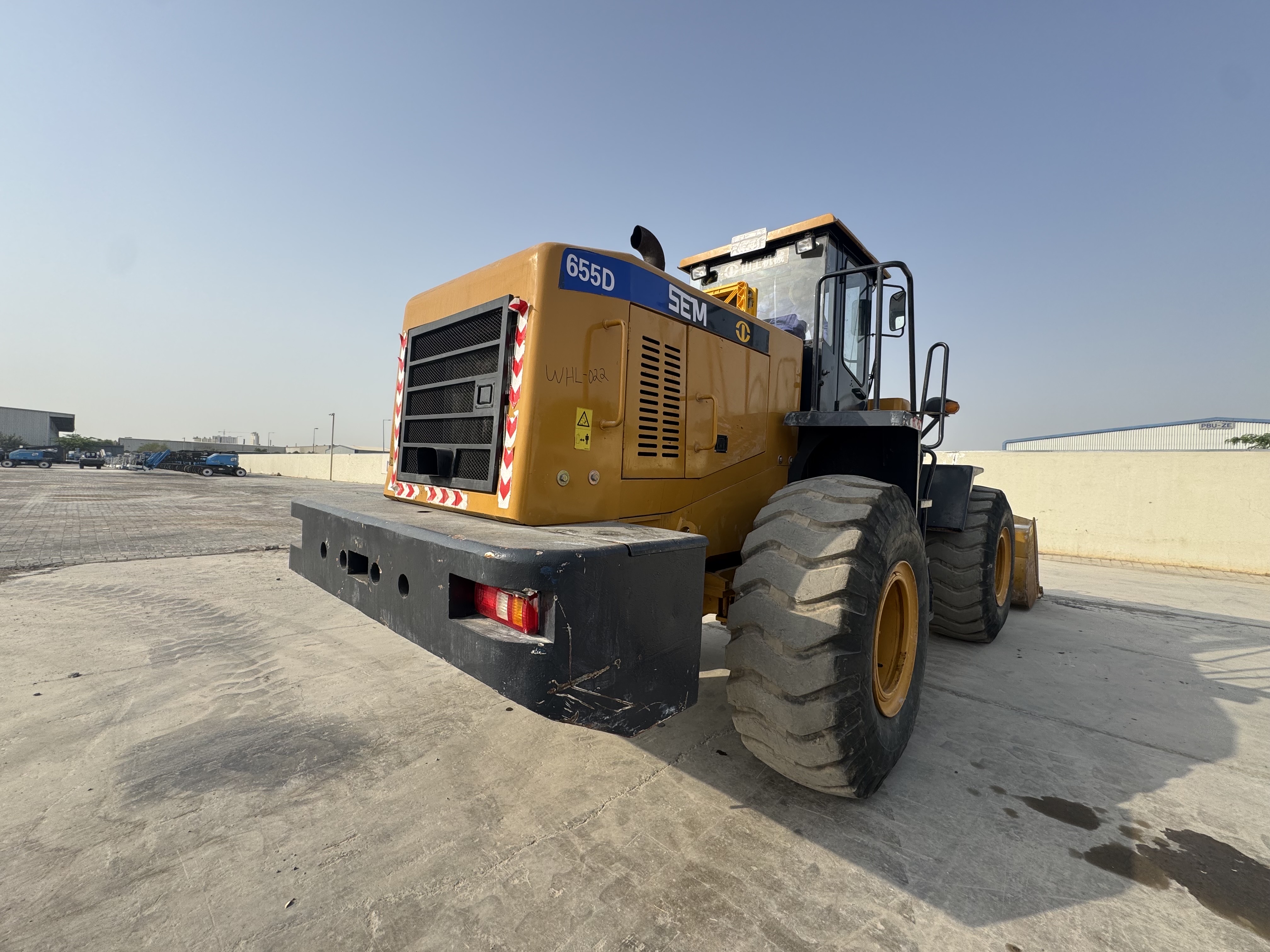 WHL-022-SEM-655D-Wheel-loaders-inspection-Structure-Paint-1