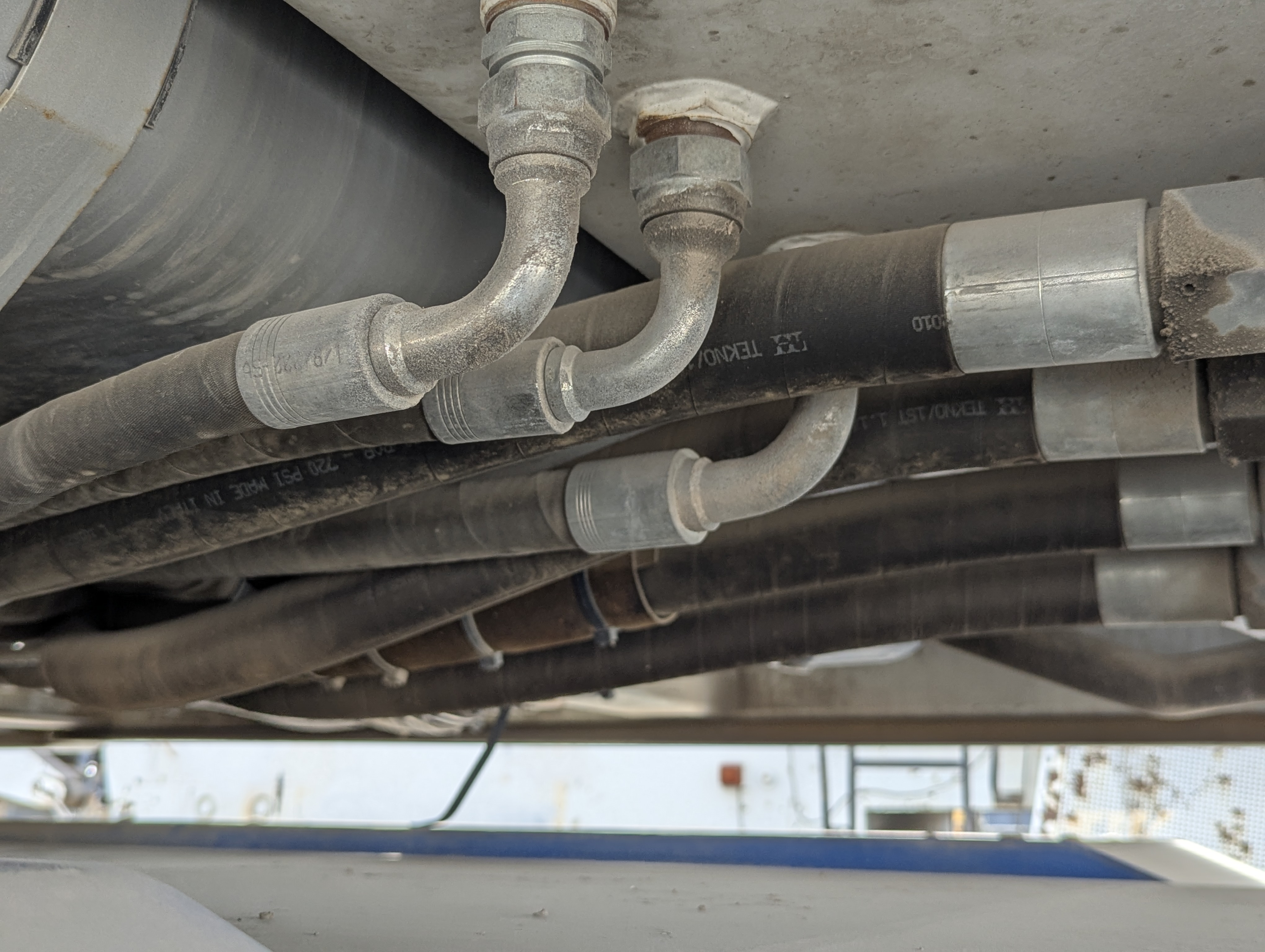 RTC-001-Manotti-ARM-550-Rough-terrain-cranes-inspection-Hydraulics-Hydraulic-hoses-and-lines-3