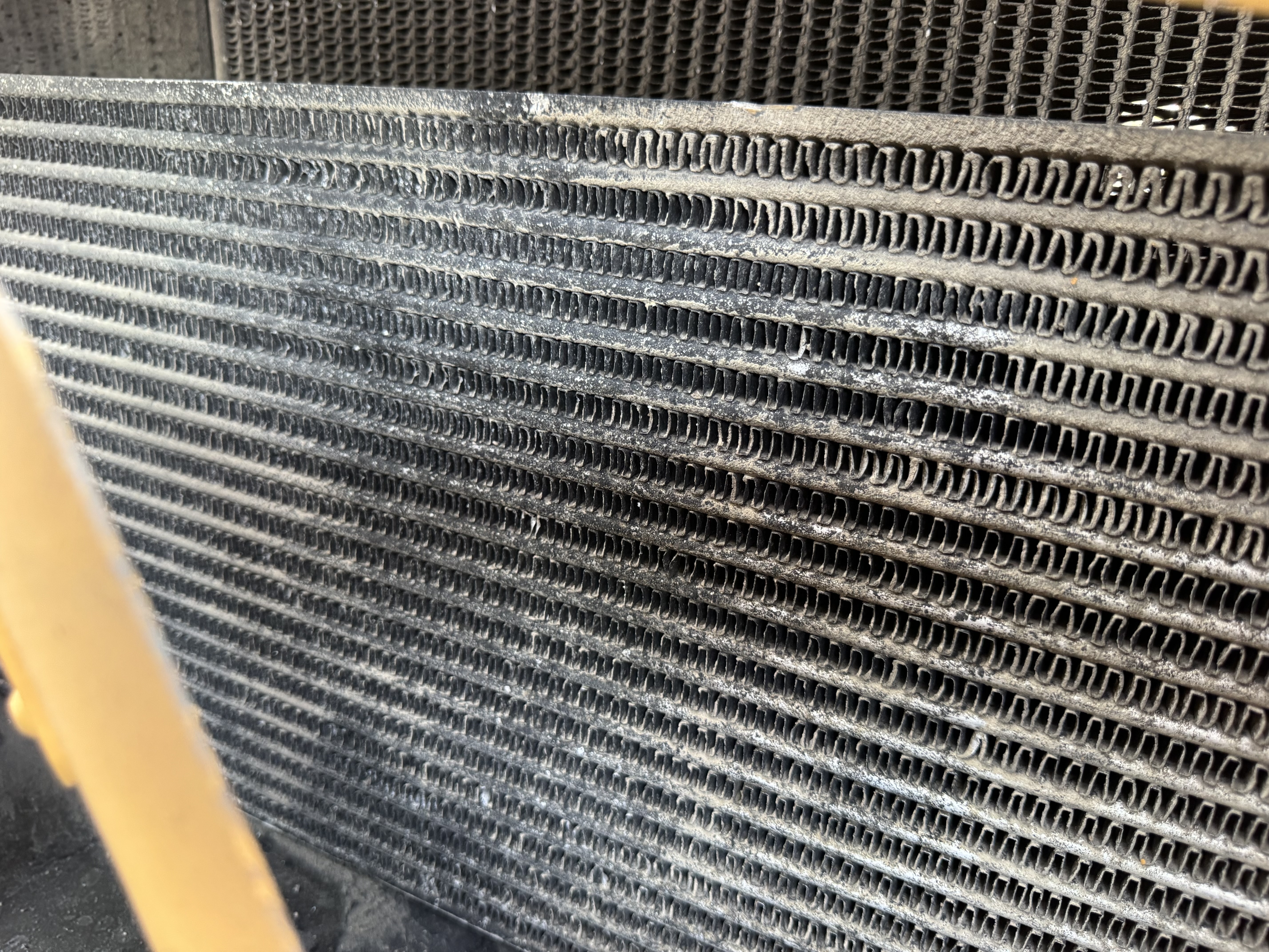 WHL-022-SEM-655D-Wheel-loaders-inspection-Engine-Radiator,-condenser,-intercooler,-hydraulic-cooler-1