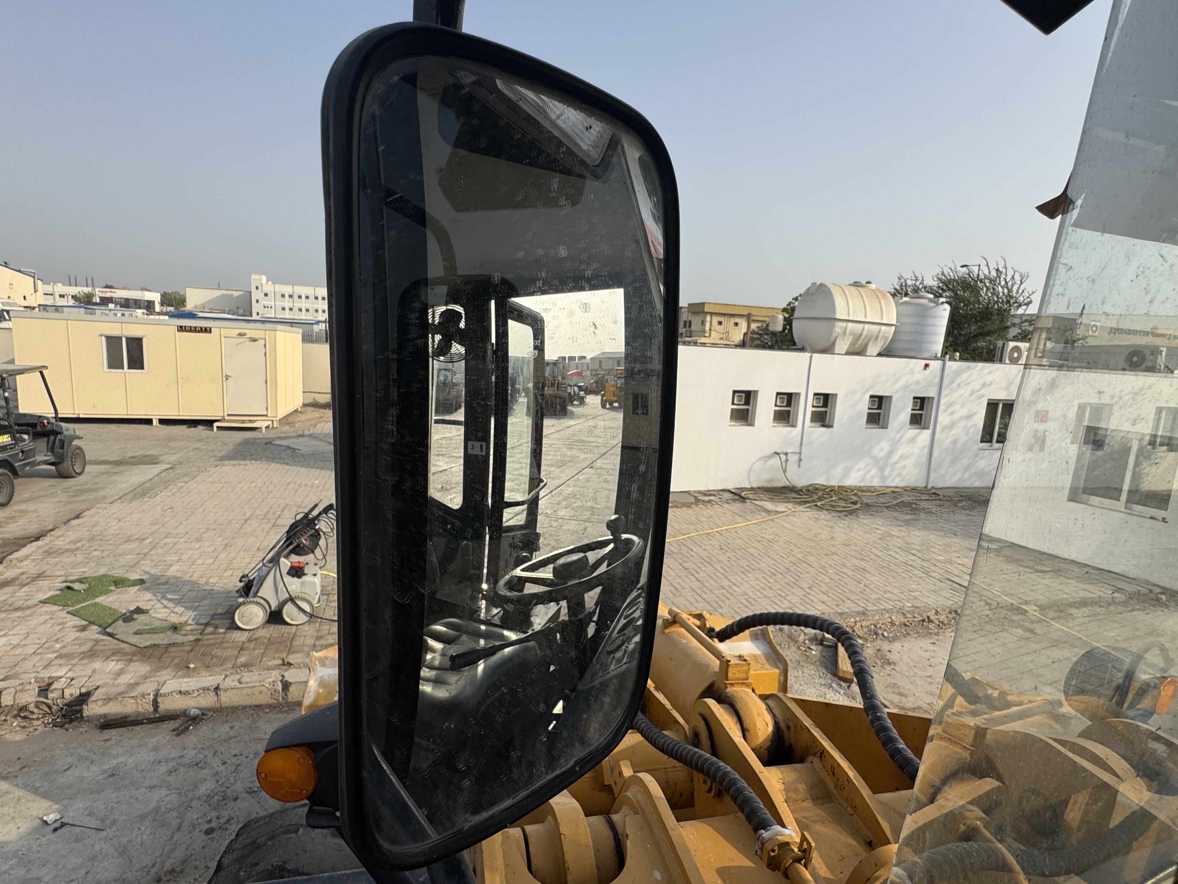 WHL-022-SEM-655D-Wheel-loaders-inspection-Engine-Fuel-leaks-1