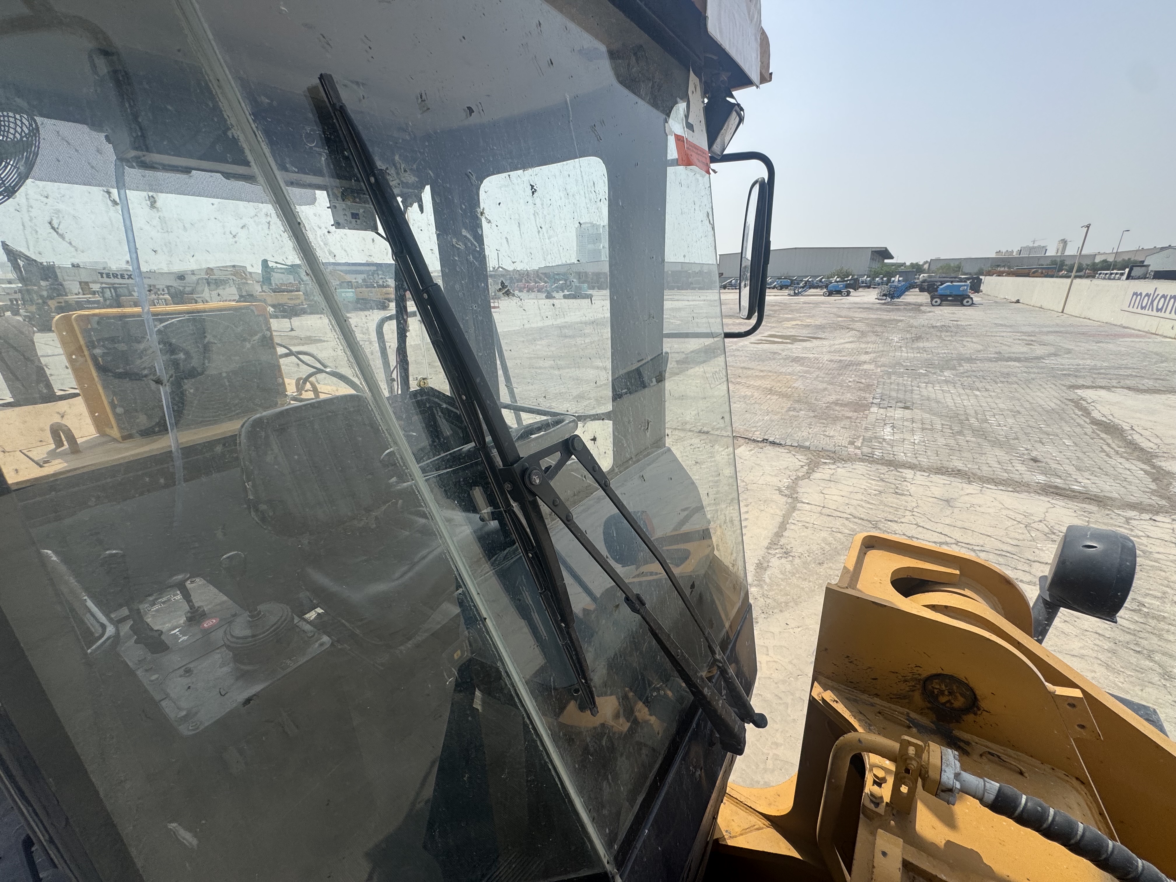 WHL-022-SEM-655D-Wheel-loaders-inspection-Electronic-Wipers-1