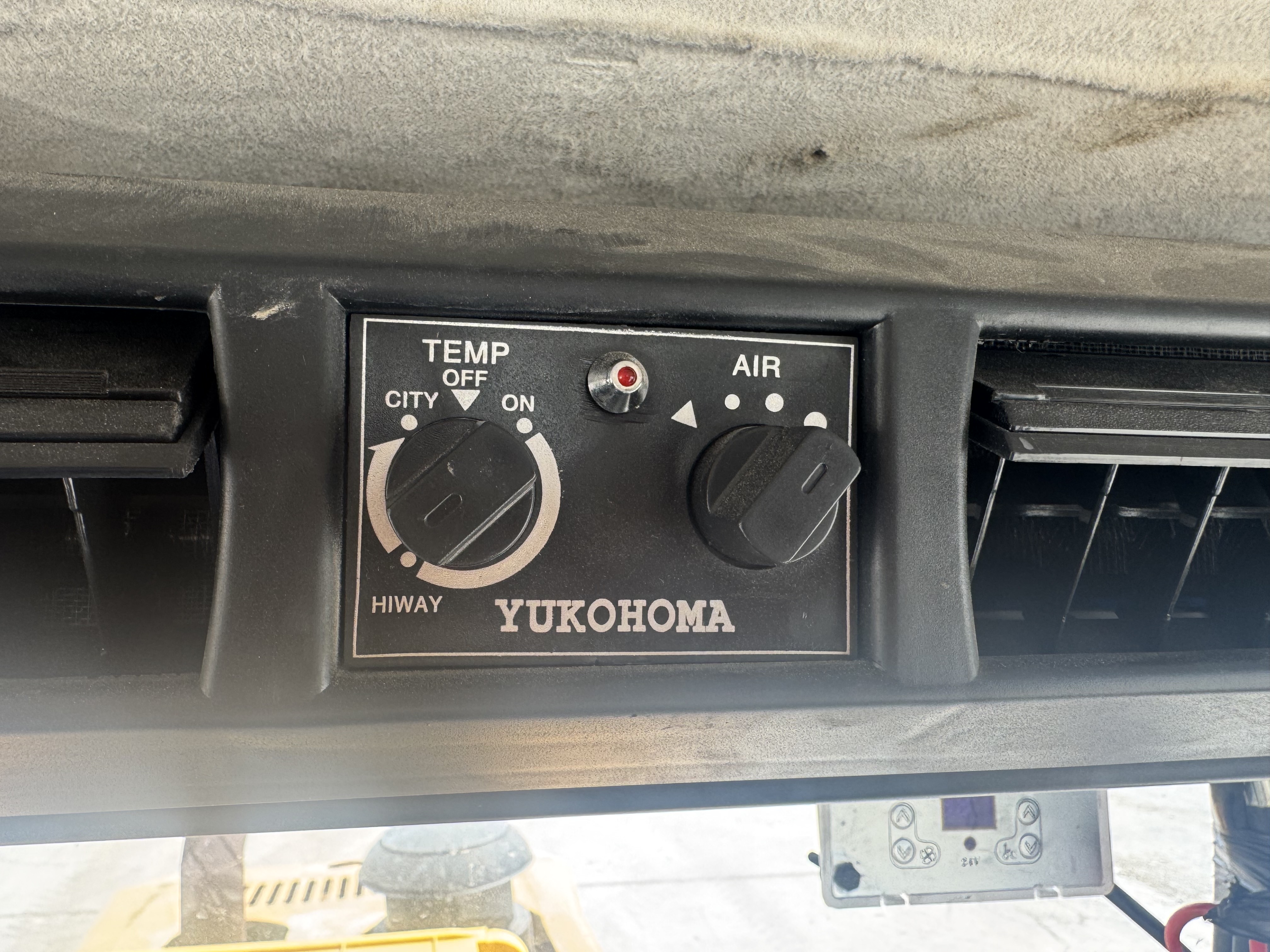 WHL-022-SEM-655D-Wheel-loaders-inspection-Air-conditioning-A/C-control-panel-1