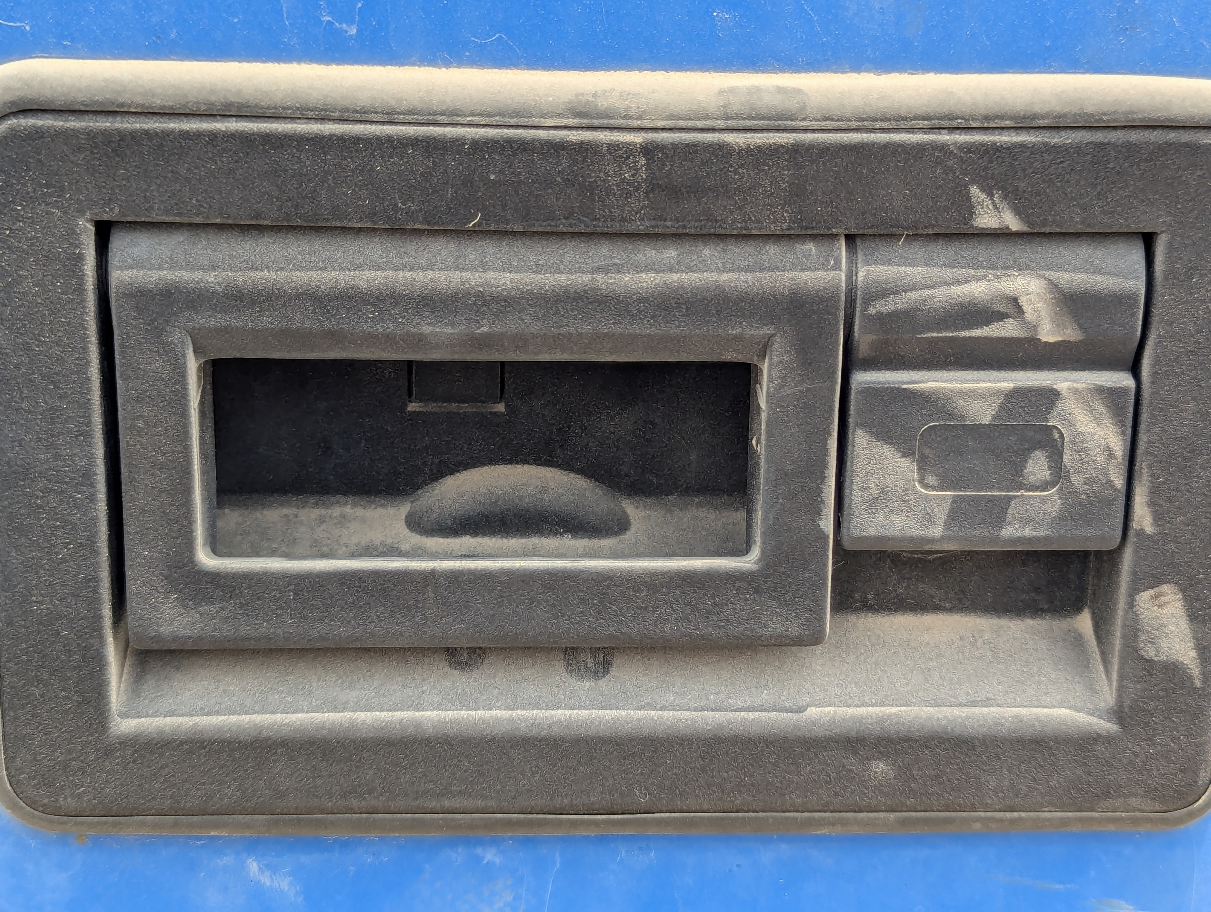 RTC-001-Manotti-ARM-550-Rough-terrain-cranes-inspection-Cabin-Door-handles-1