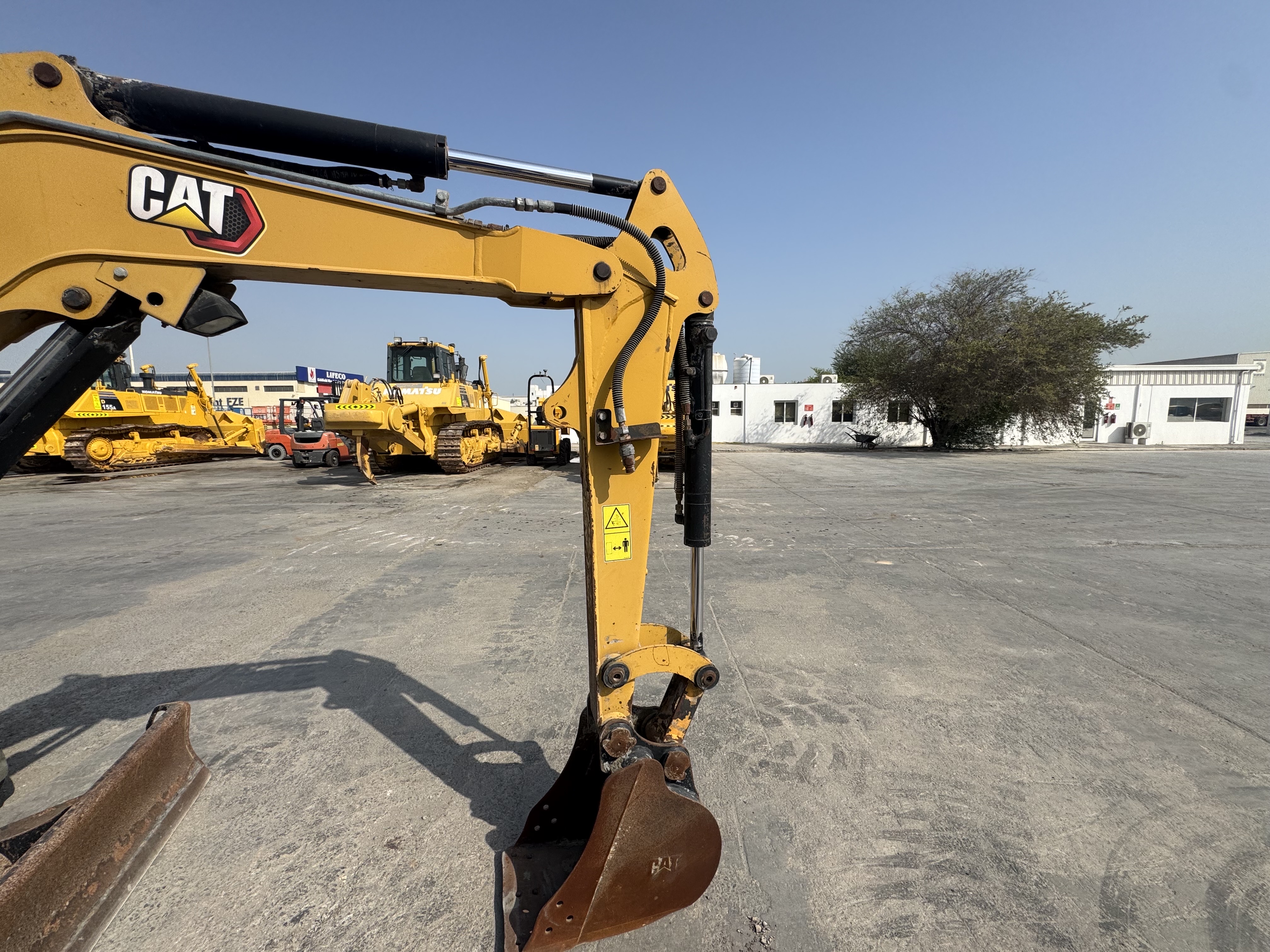 MNX-004-Cat-303E-Mini-excavators-inspection-Chassis-Stick-1