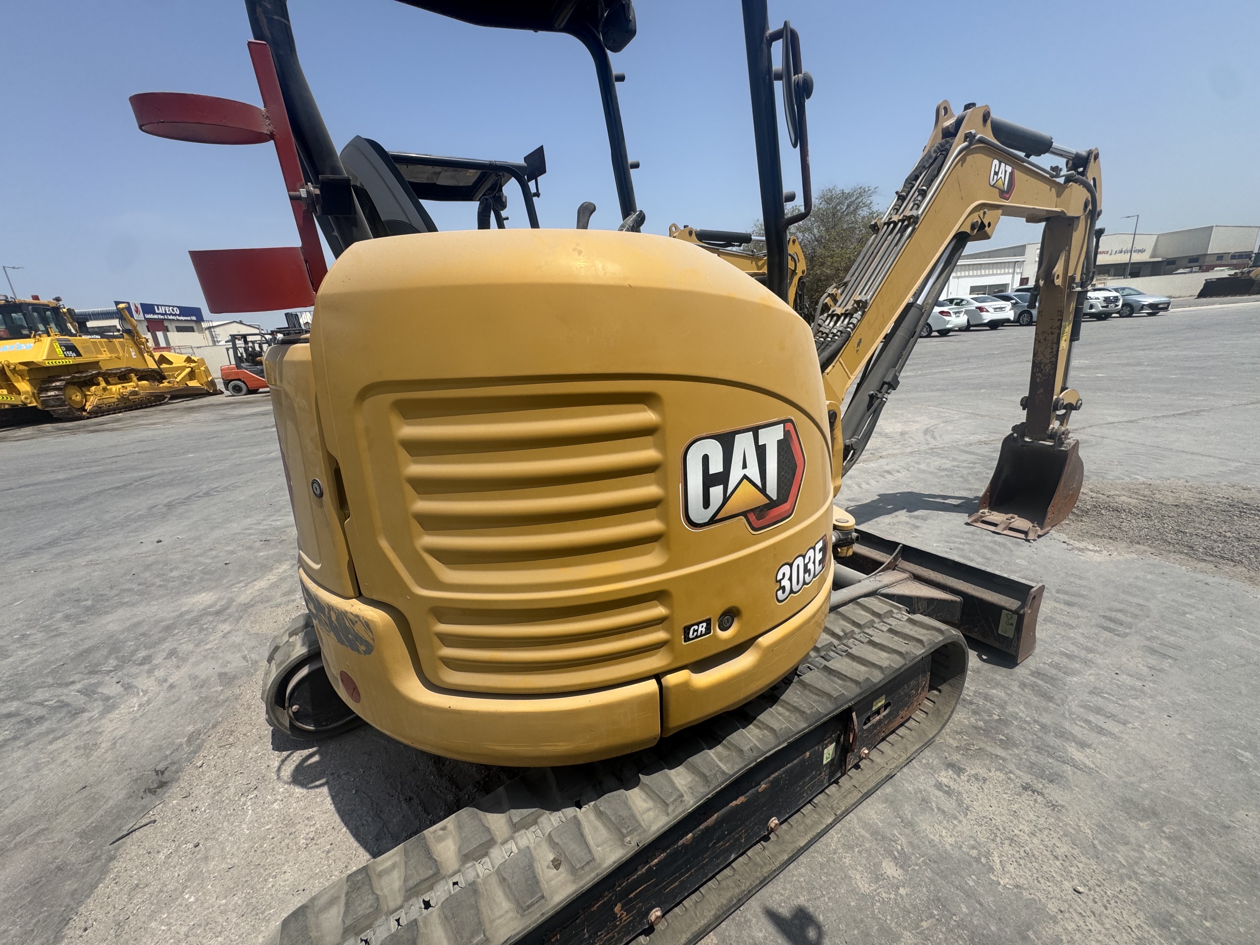 MNX-001-Cat-303E-Mini-excavators-inspection-Structure-Paint-4
