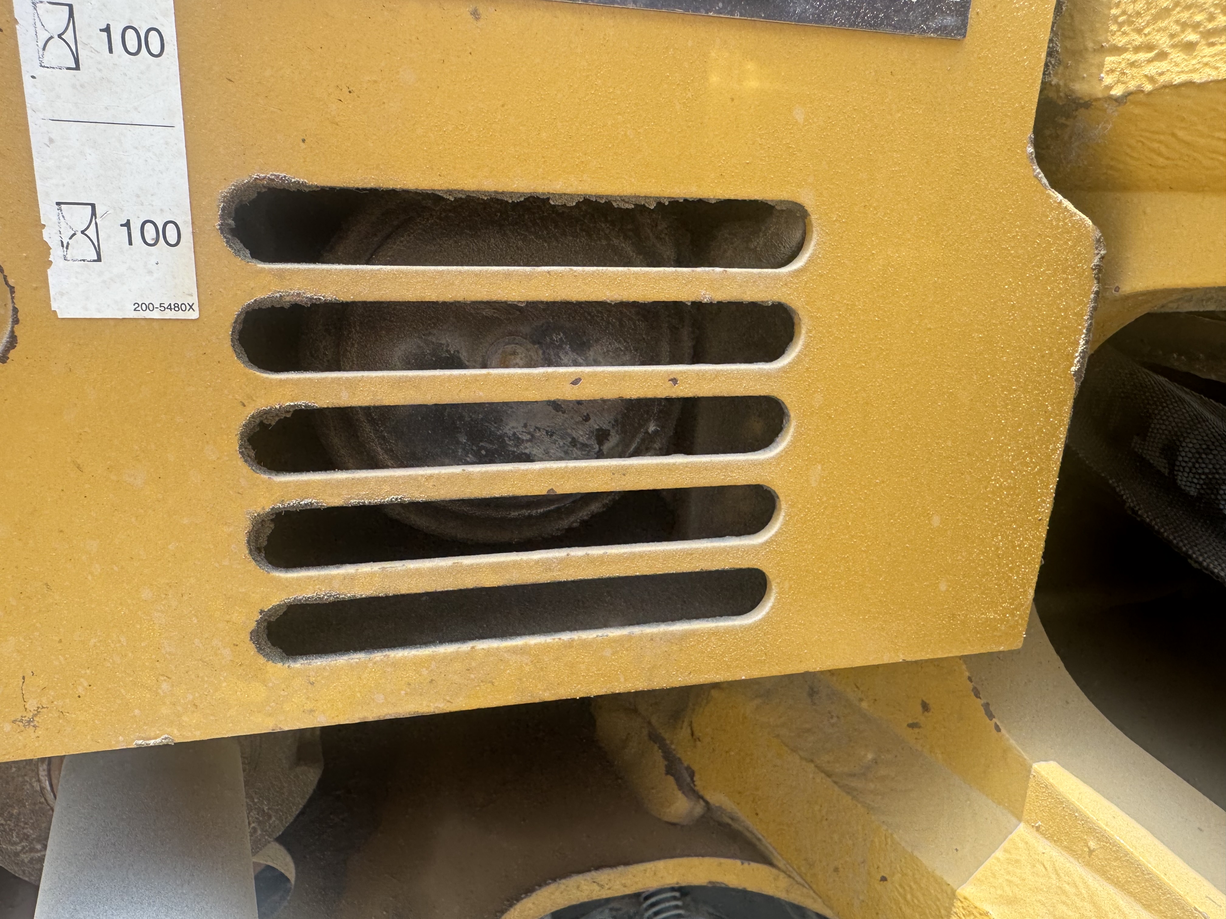 MNX-001-Cat-303E-Mini-excavators-inspection-Safety-Horn-1