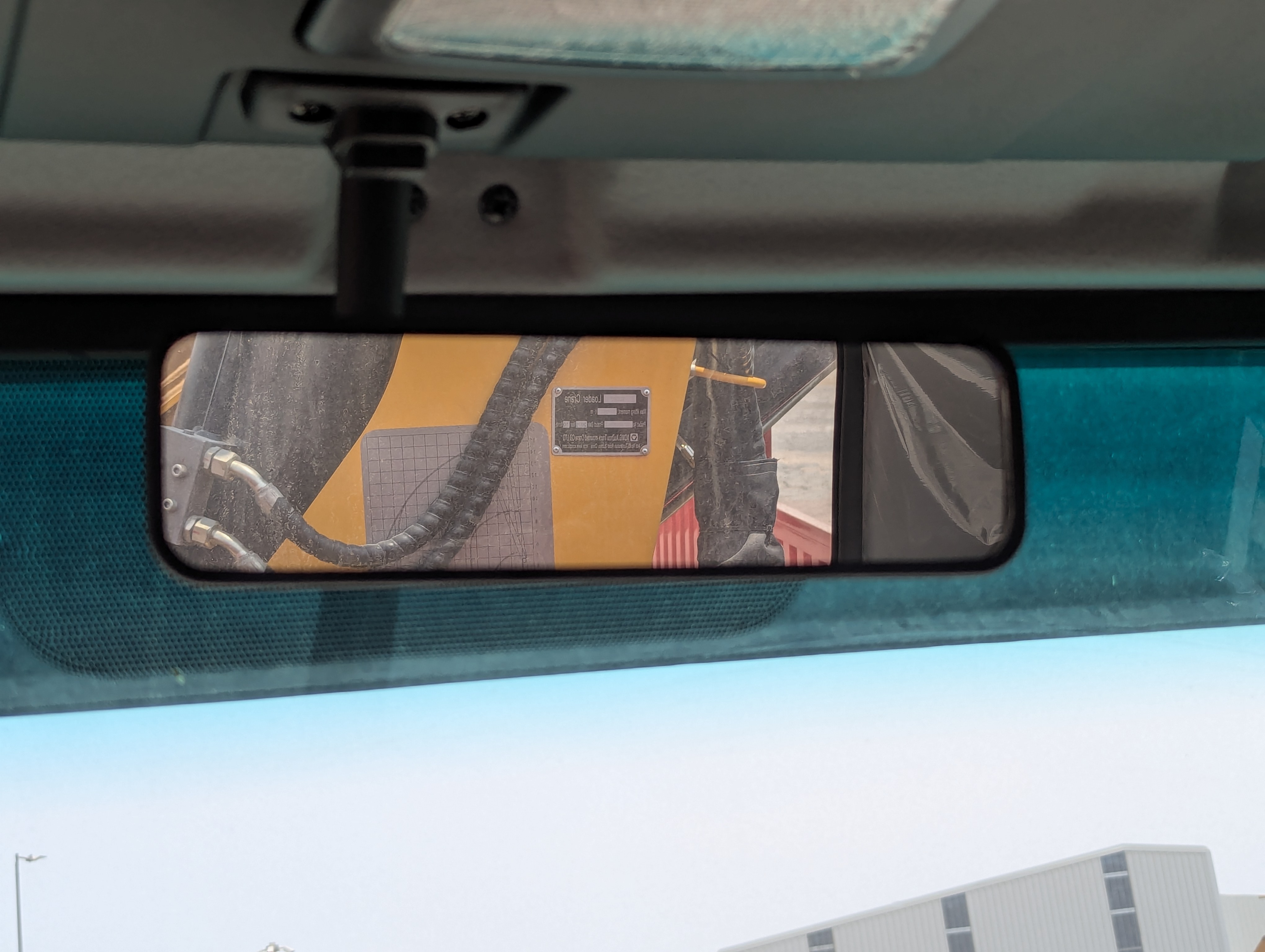 BTC-003-XCMG-SQZ200-Boom-truck-cranes-inspection-Cabin-Mirrors-3