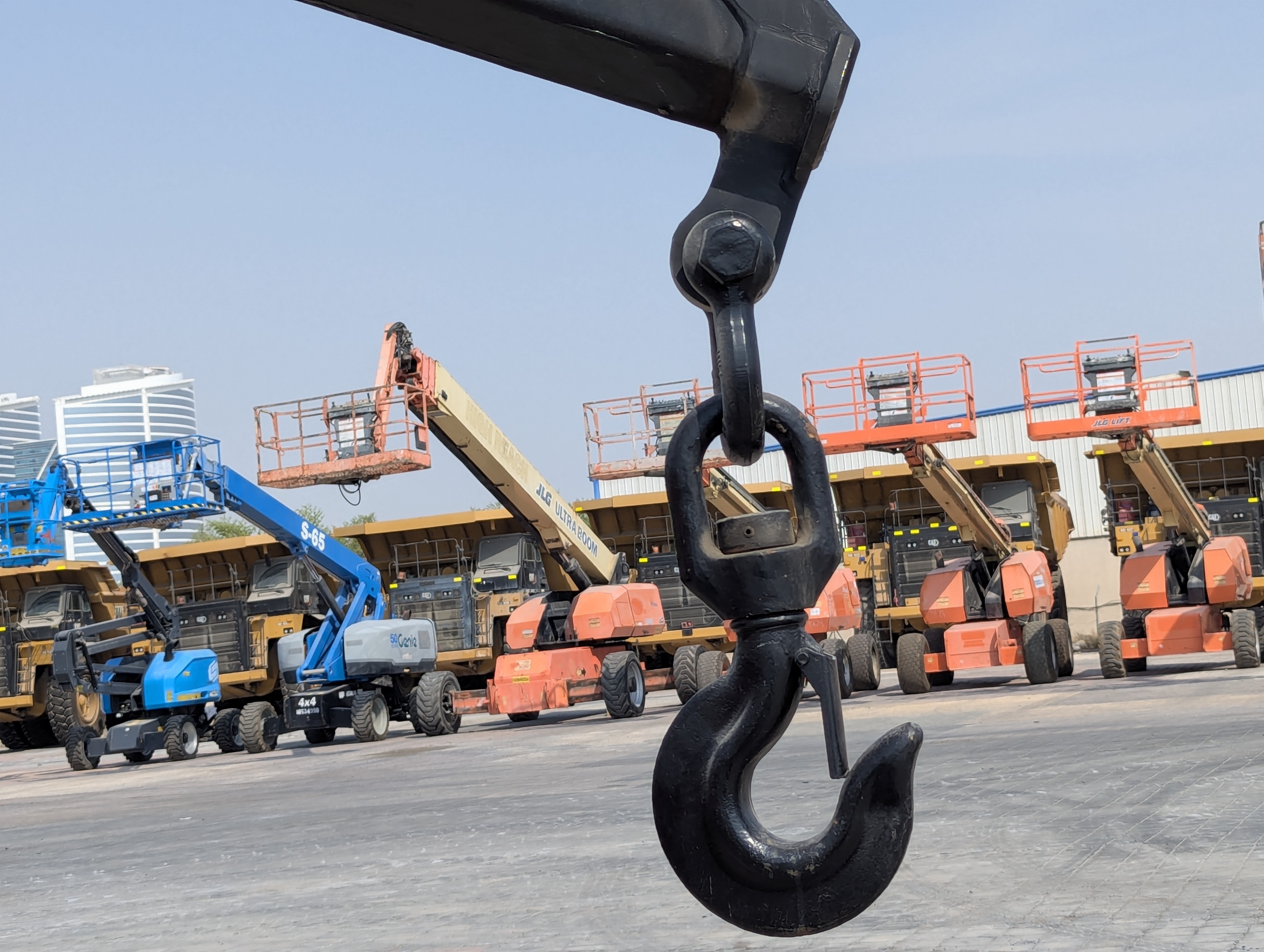 BTC-003-XCMG-SQZ200-Boom-truck-cranes-inspection-Structure-Main-hook-1