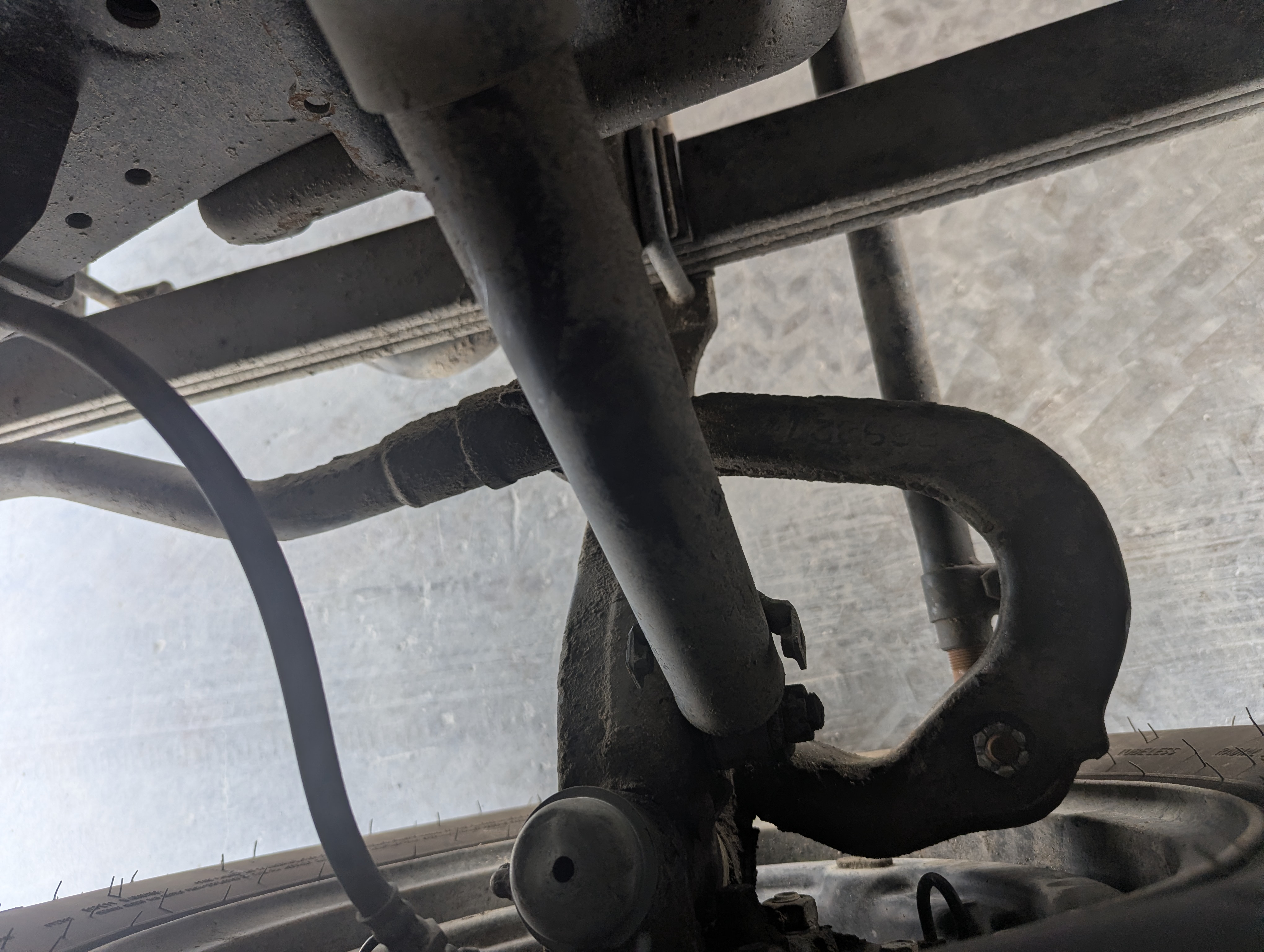 TBV-001-Mitsubishi-Fuso-Roza-Buses-inspection-Interior-Steering-mounted-controls-1