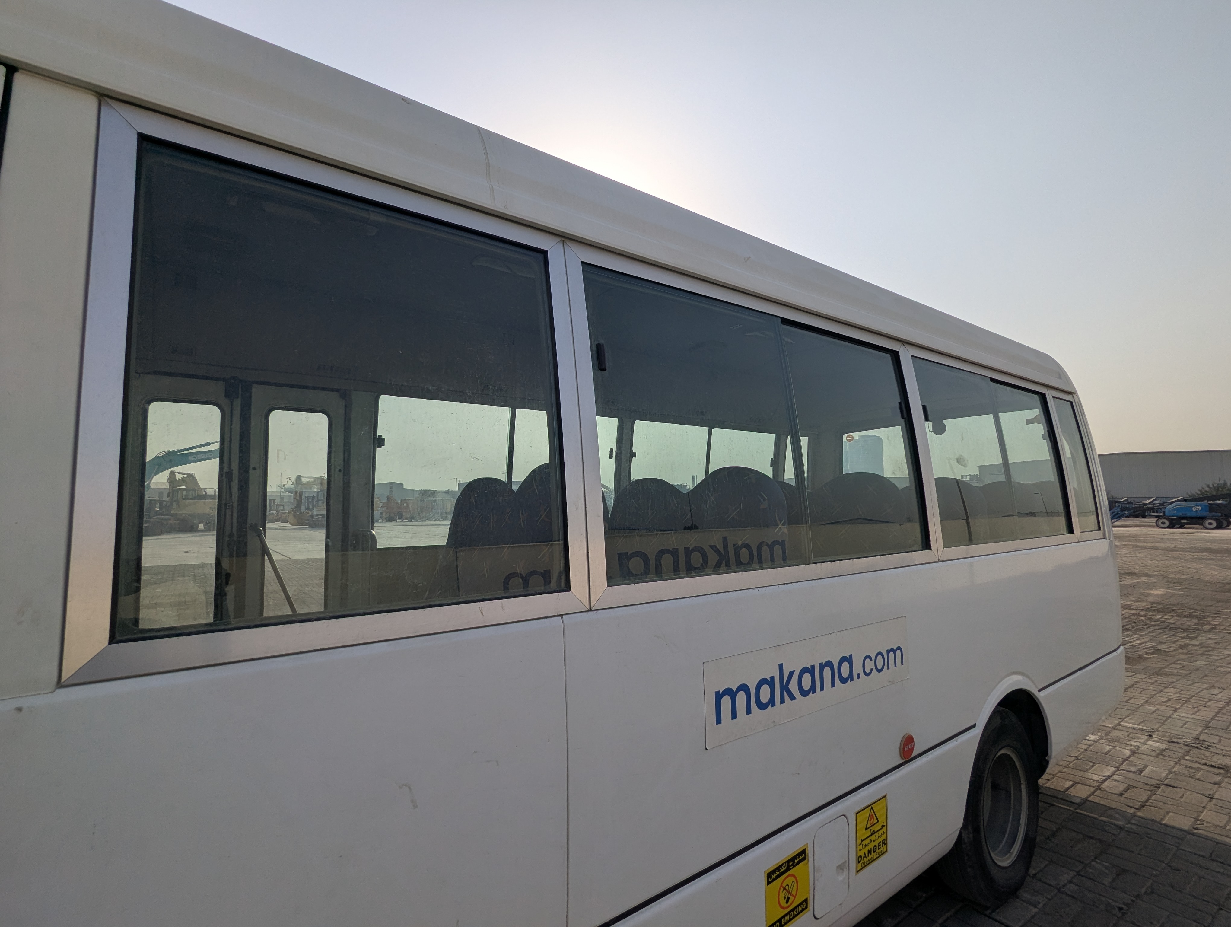 TBV-001-Mitsubishi-Fuso-Roza-Buses-inspection-Exterior-Windows-1