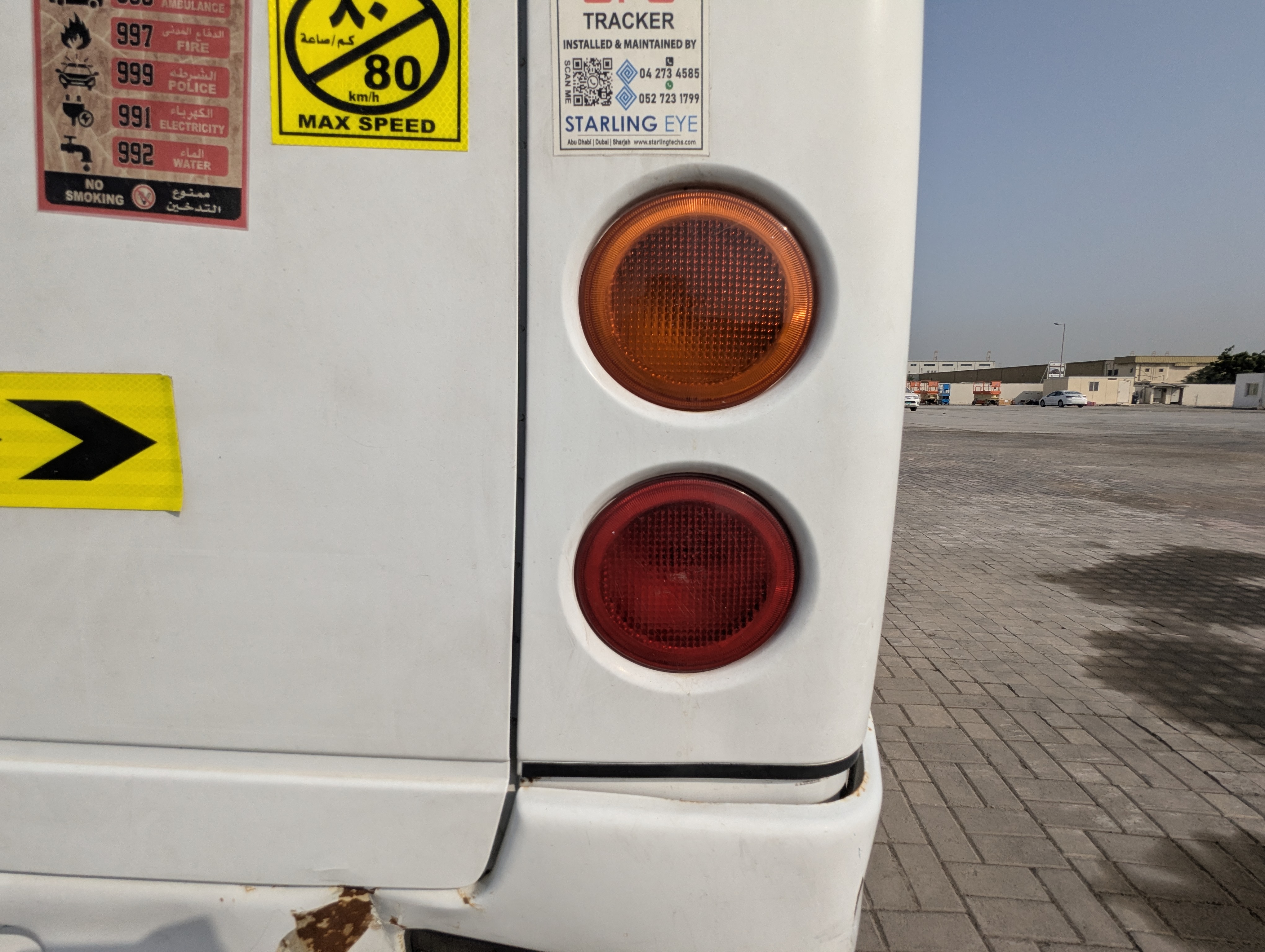 TBV-001-Mitsubishi-Fuso-Roza-Buses-inspection-Electronics-Tail-lamp-1