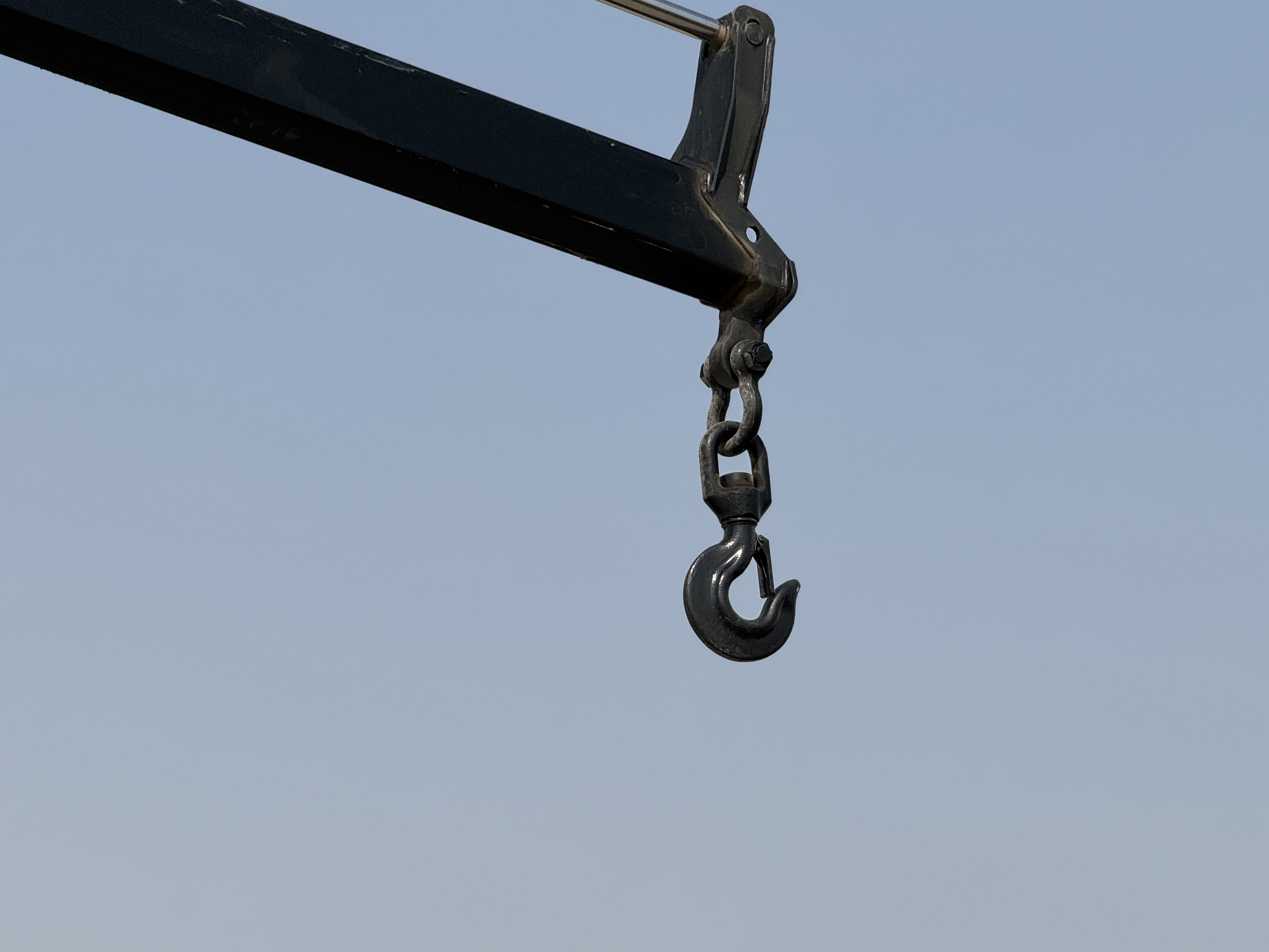 BTC-004-XCMG-SQZ200-Boom-truck-cranes-inspection-Structure-Main-hook-2
