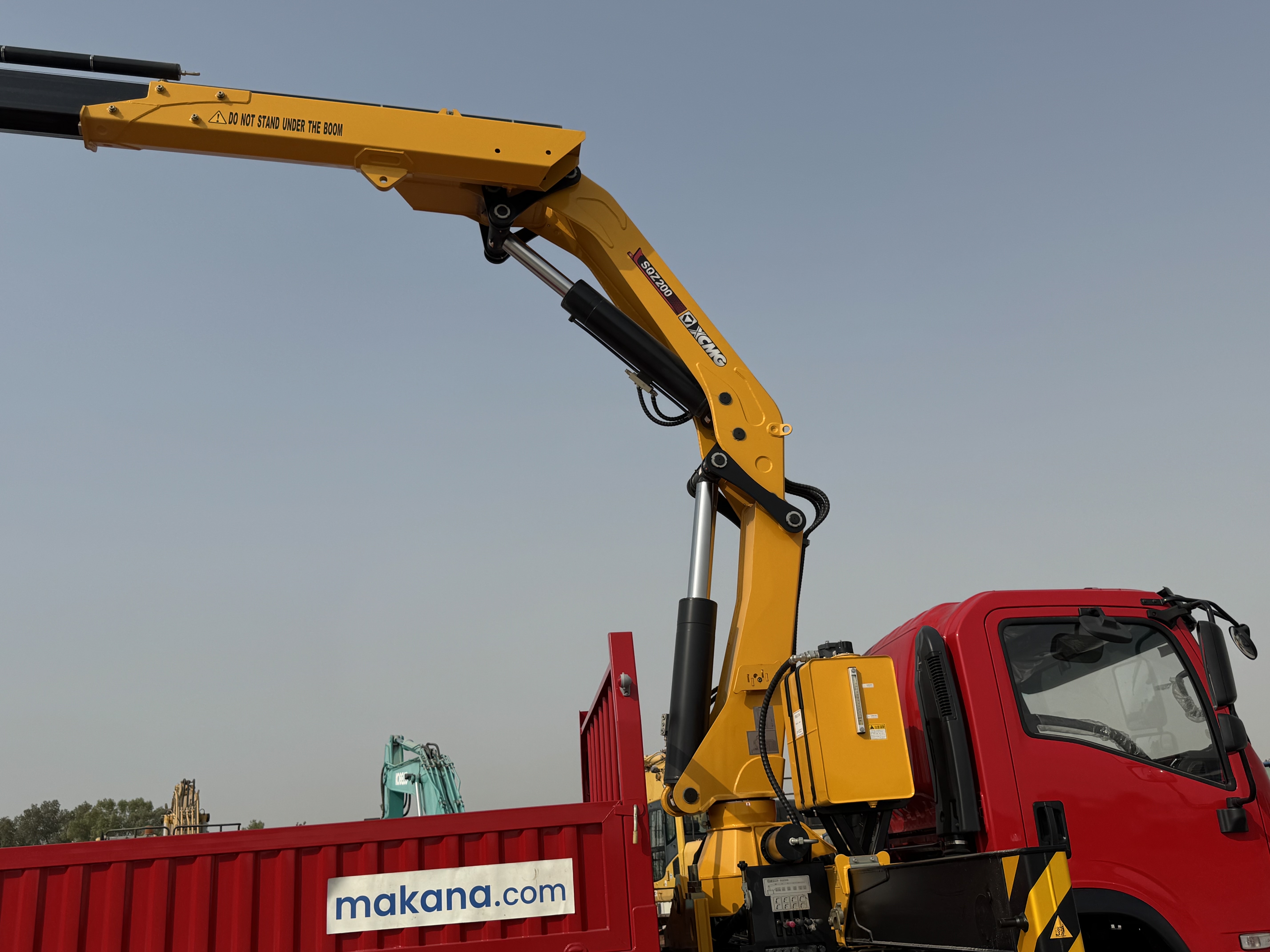 BTC-004-XCMG-SQZ200-Boom-truck-cranes-inspection-Chassis-Boom-1