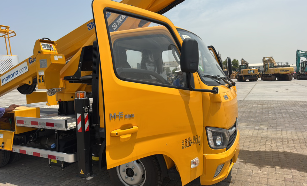 TMA-003-XCMG-GKS285-Truck-mounted-boom-lifts-inspection-Structure-Doors-1