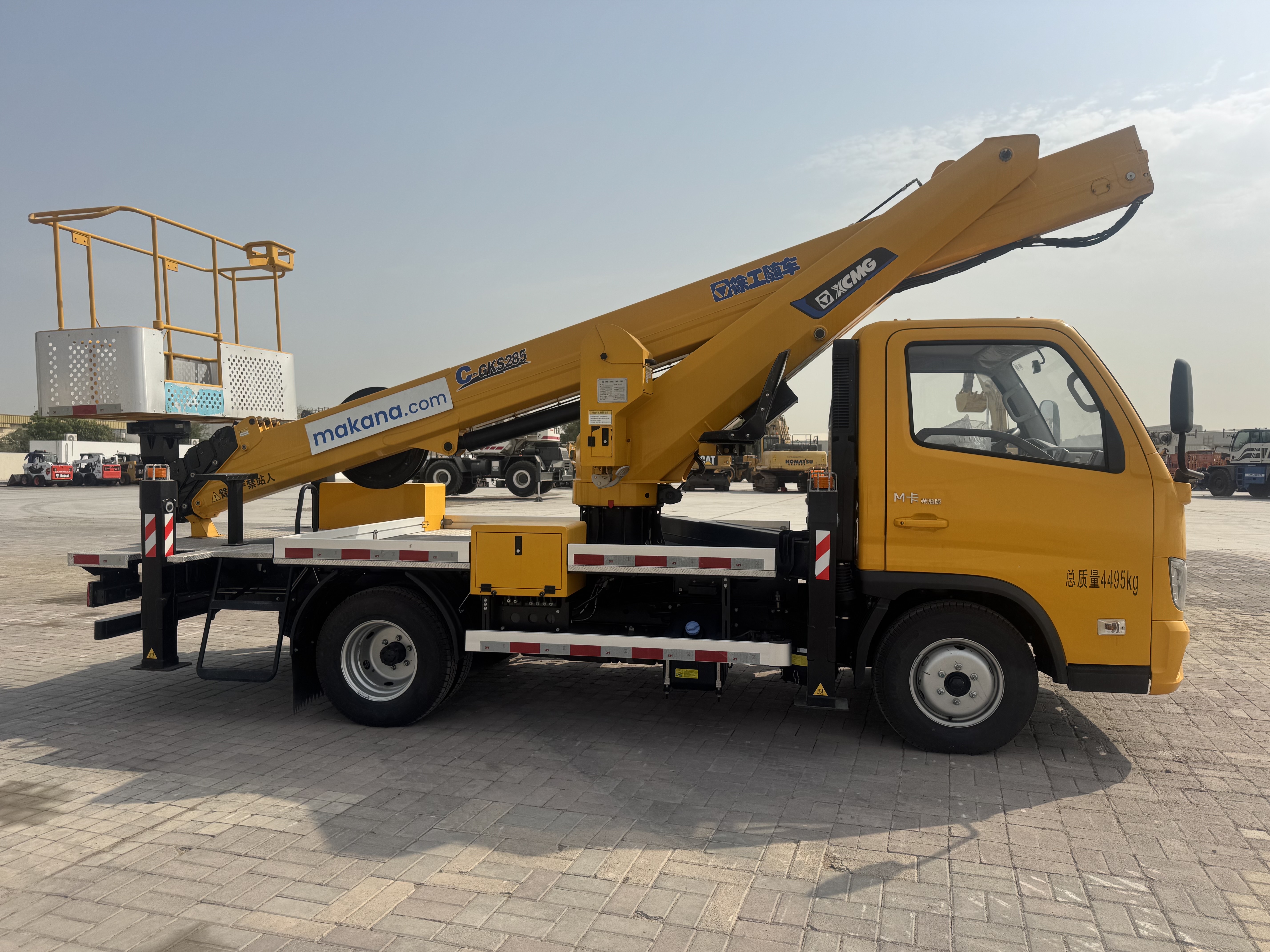 TMA-003-XCMG-GKS285-Truck-mounted-boom-lifts-inspection-Structure-Paint-1