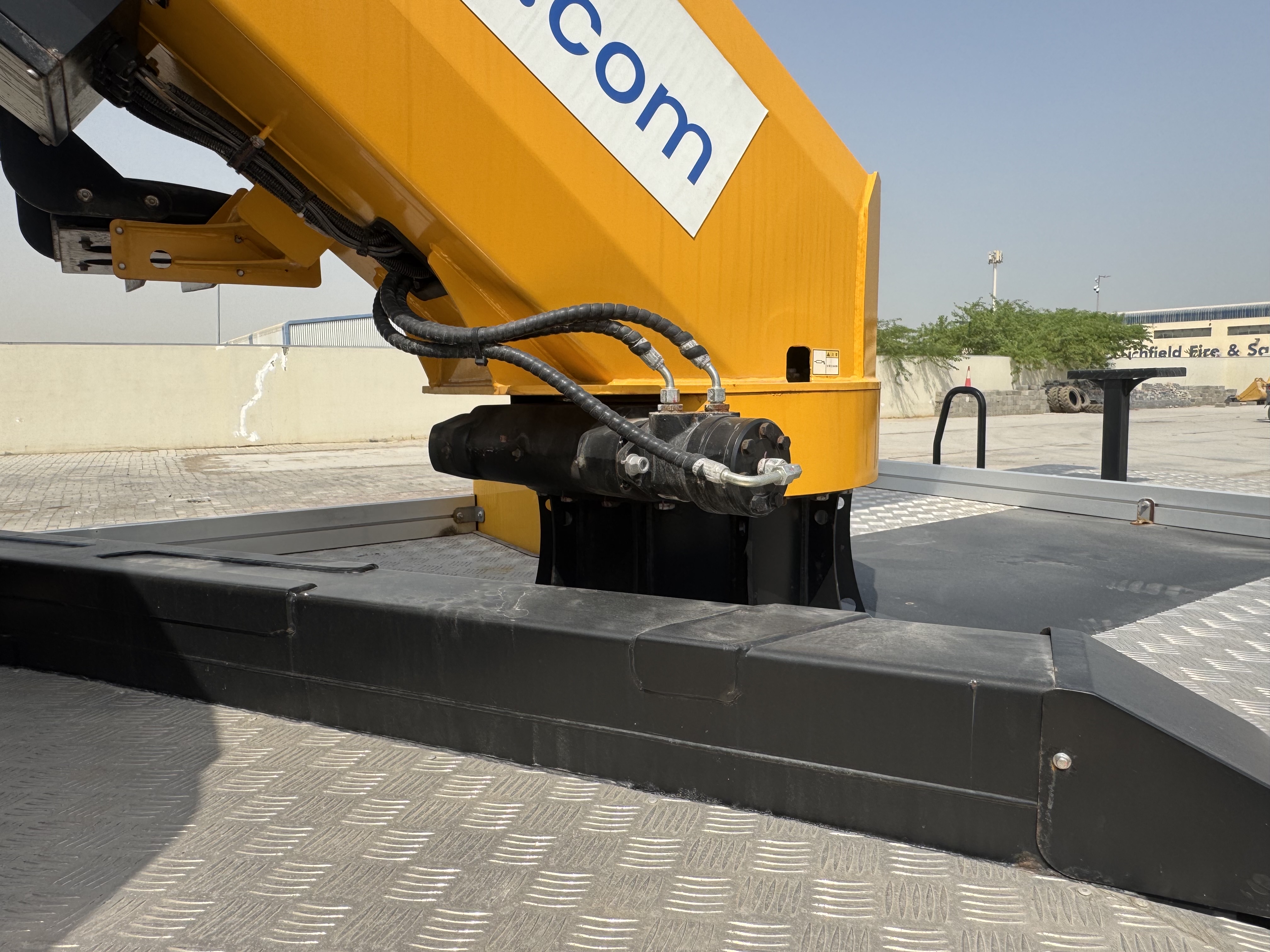 TMA-003-XCMG-GKS285-Truck-mounted-boom-lifts-inspection-Structure-Turntable/slewing-assembly-1