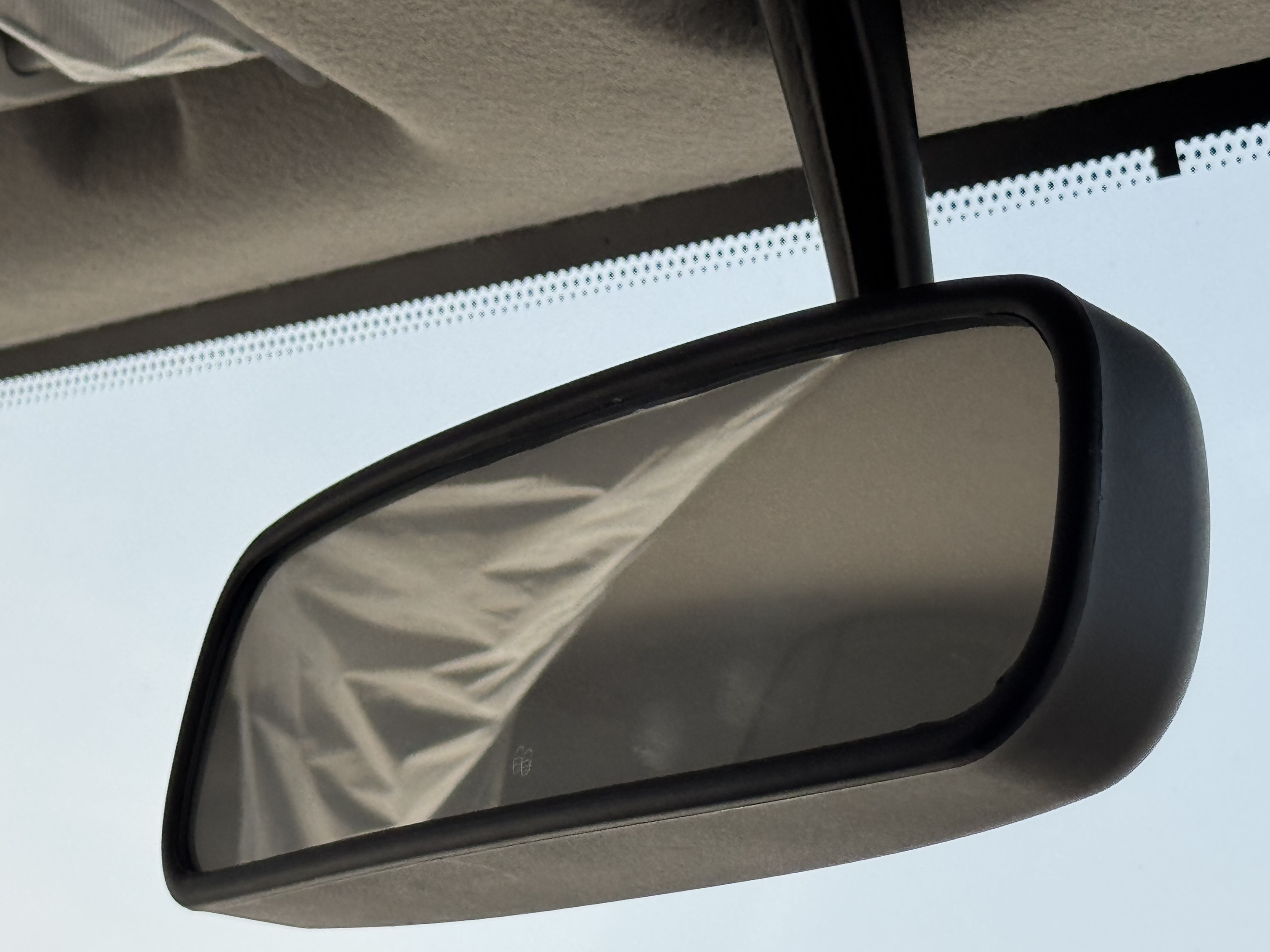 TMA-003-XCMG-GKS285-Truck-mounted-boom-lifts-inspection-Cabin-Mirrors-1
