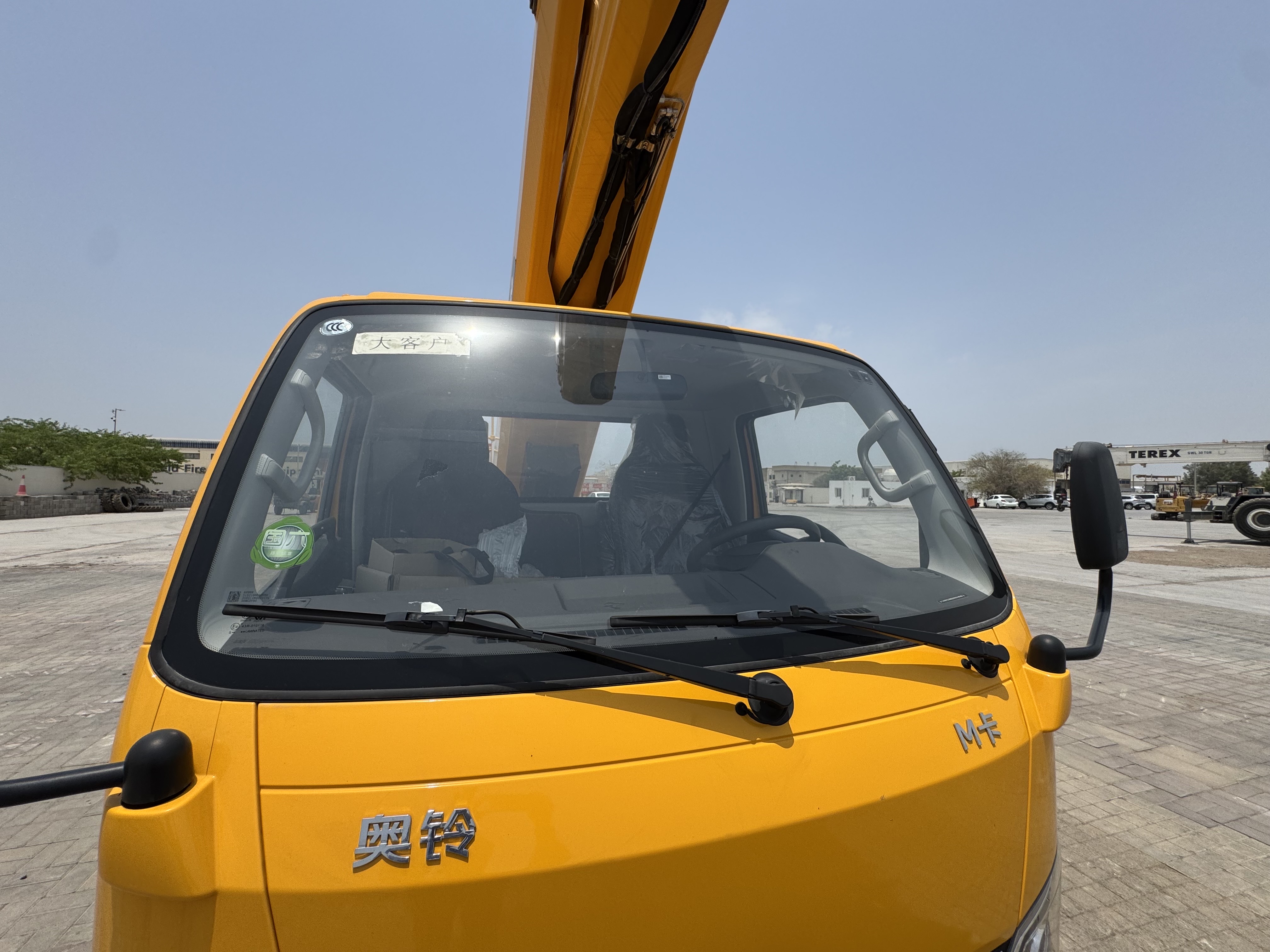 TMA-003-XCMG-GKS285-Truck-mounted-boom-lifts-inspection-Safety-Glass-1